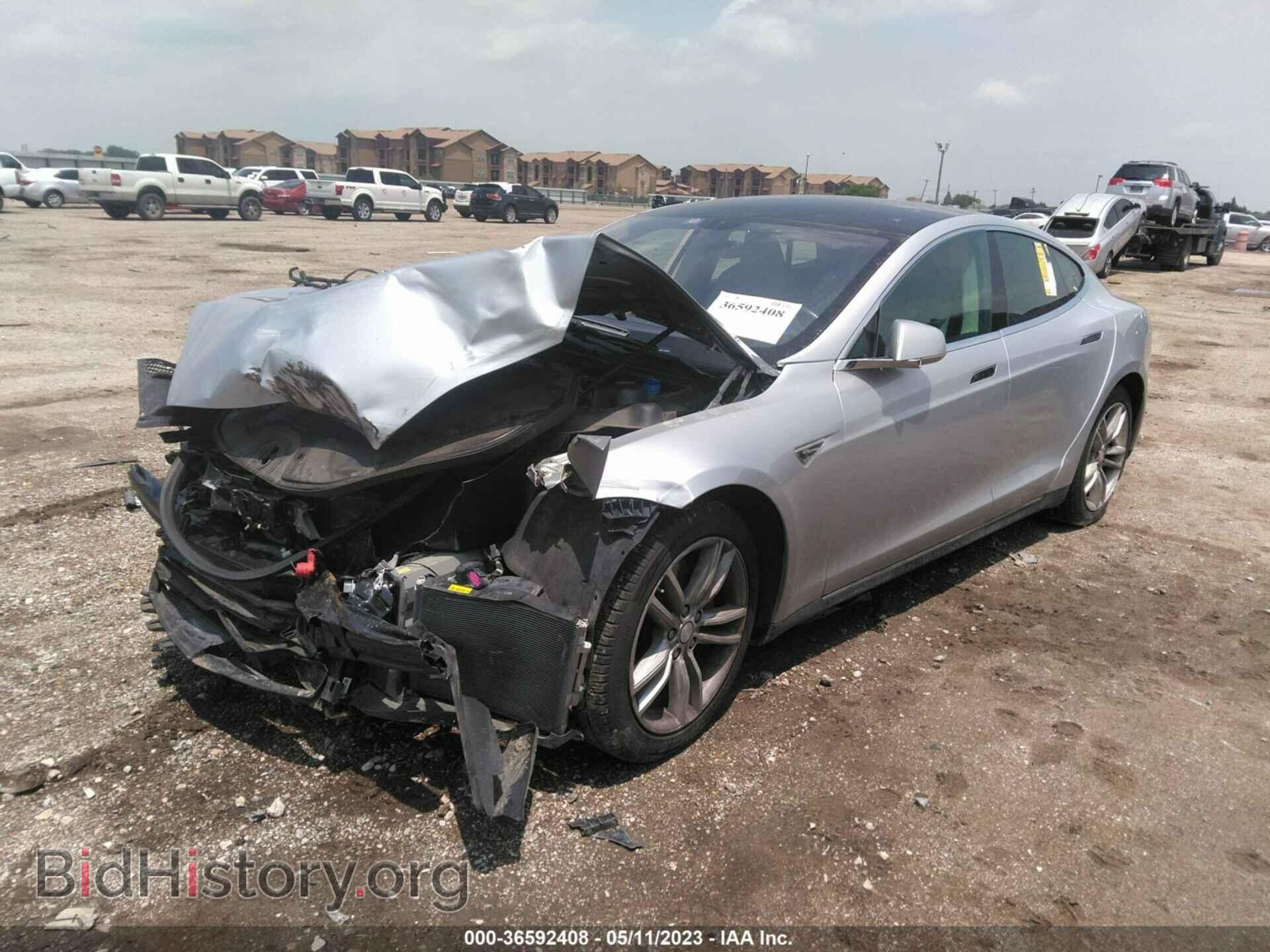 2013 TESLA MODEL S - VIN: 5YJSA1DN0DFP27180 - Photo 2