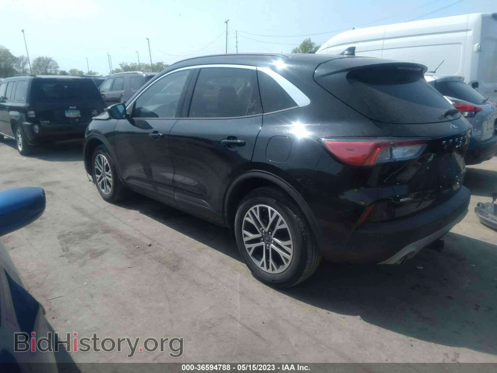 2020 FORD ESCAPE - VIN: 1FMCU9H64LUA97209 - Фото 3
