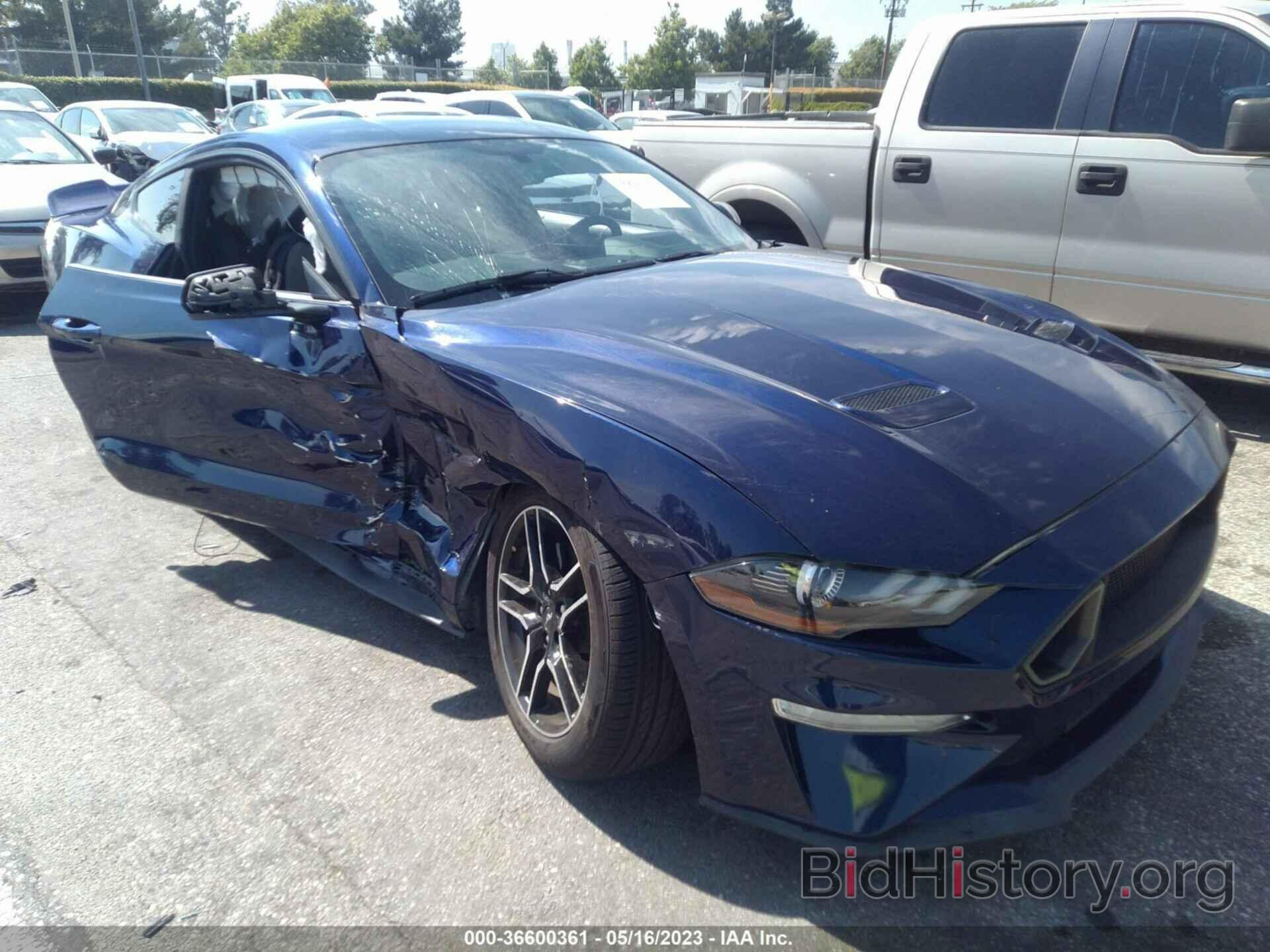 Photo 1FA6P8TH3J5156792 - FORD MUSTANG 2018