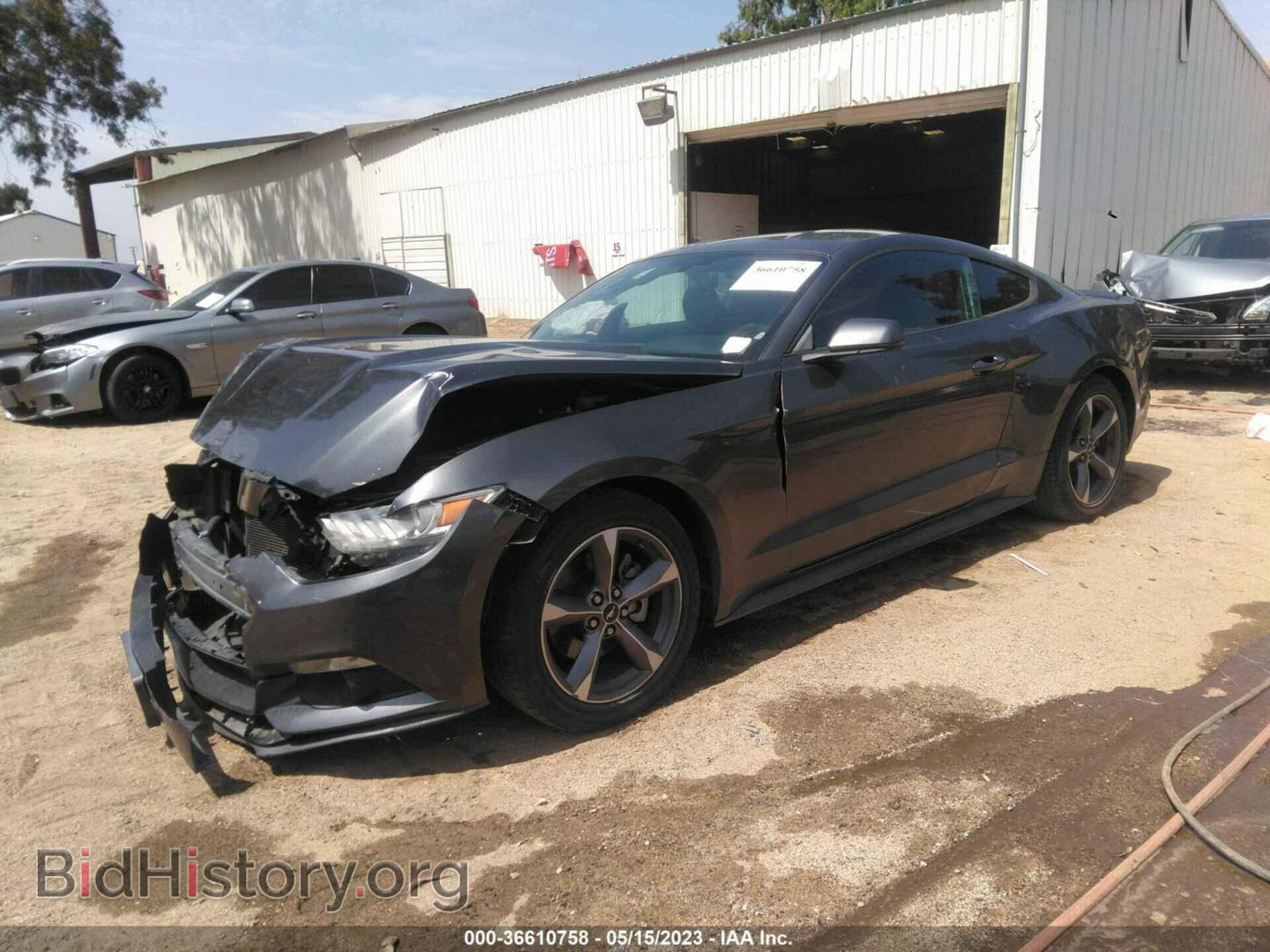 2015 FORD MUSTANG - VIN: 1FA6P8AM4F5372464 - Фото 2
