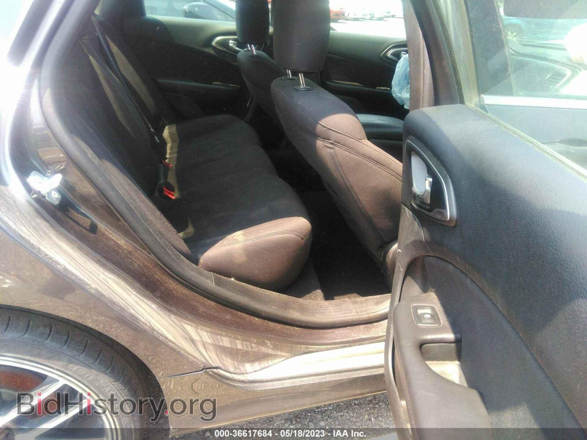 2015 CHRYSLER 200 - VIN: 1C3CCCABXFN705345 - Фото 8