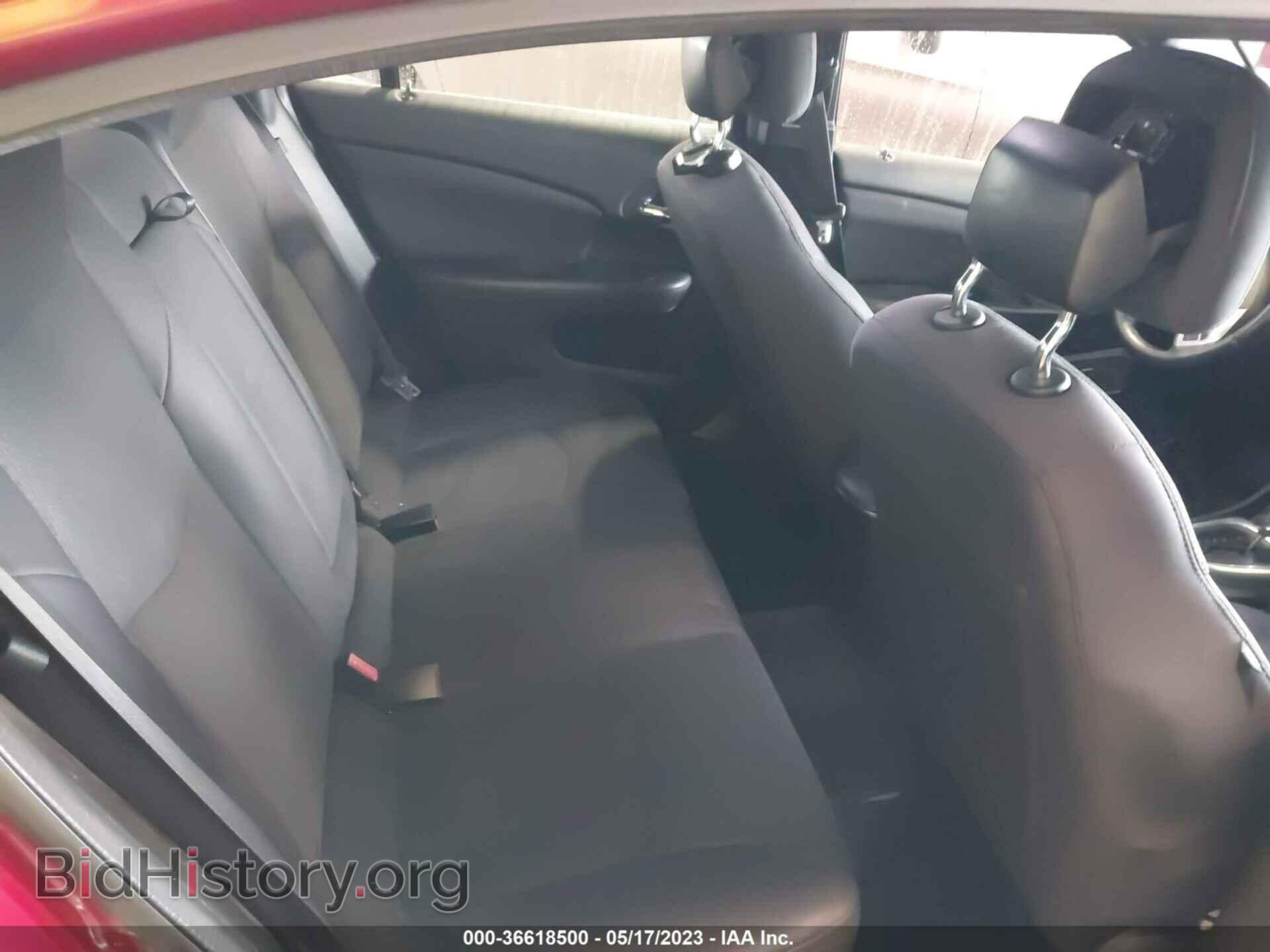 2013 CHRYSLER 200 - VIN: 1C3CCBBB0DN666190 - Photo 8