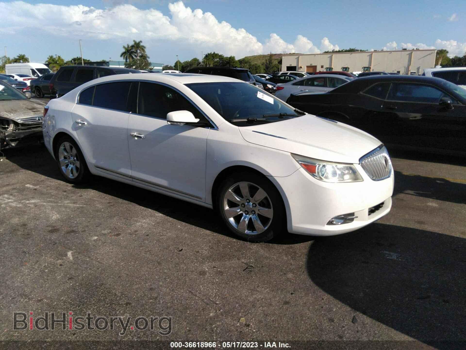 Photo 1G4GH5E30DF282663 - BUICK LACROSSE 2013