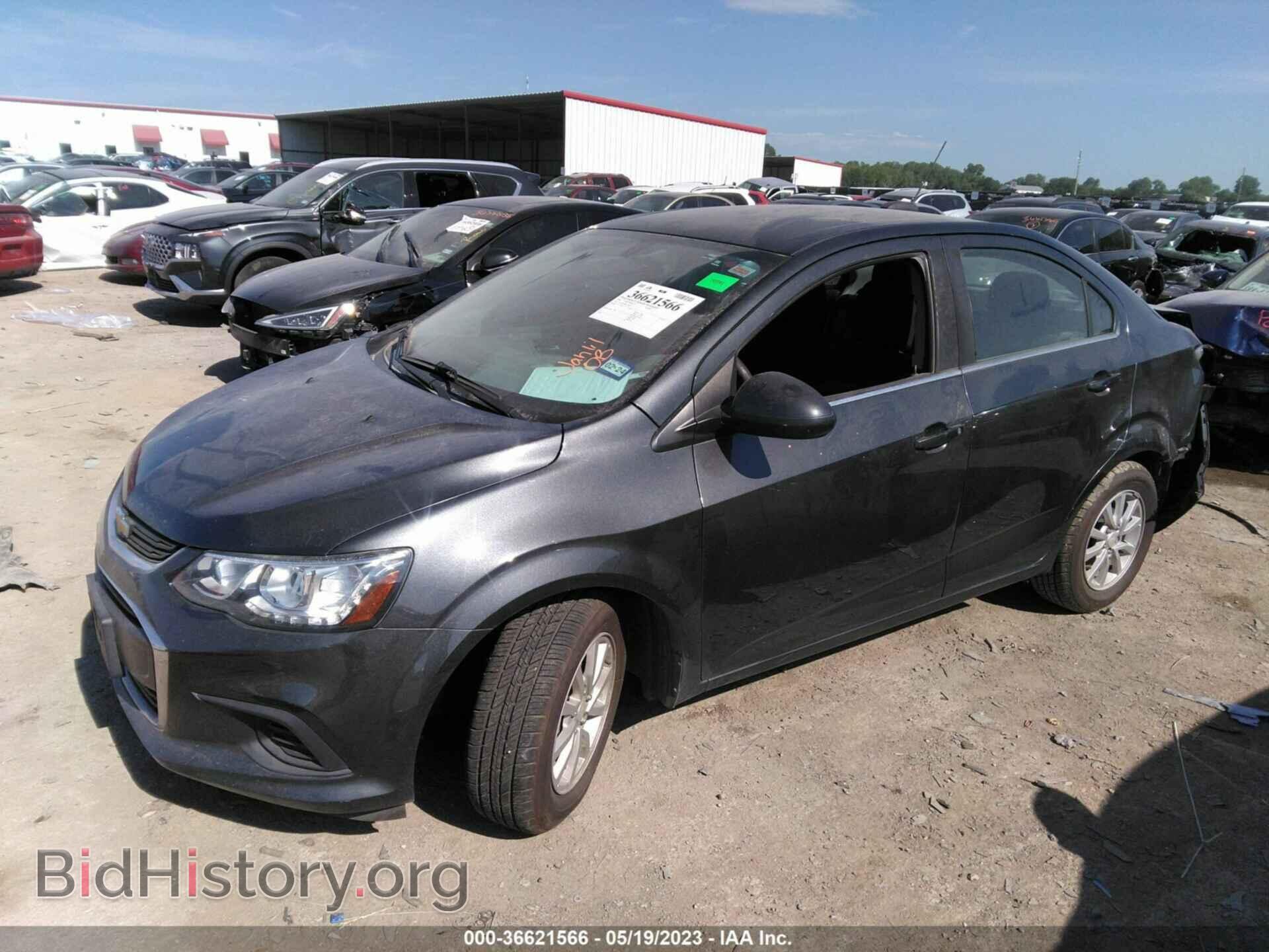 2017 CHEVROLET SONIC - VIN: 1G1JD5SH4H4127839 - Фото 2