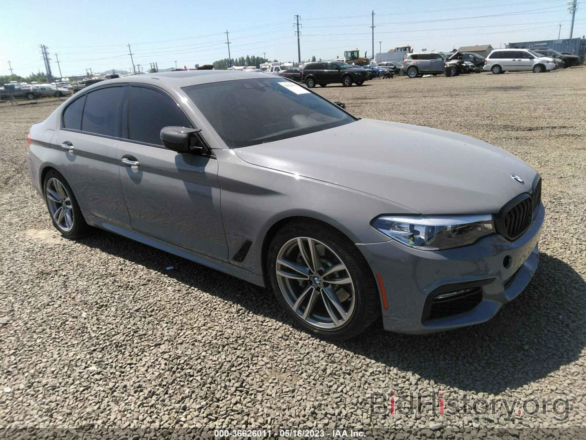 Photo WBAJE5C52JG918252 - BMW 5 SERIES 2018