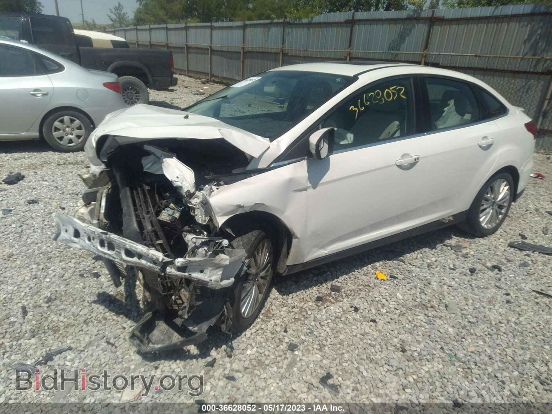 2018 FORD FOCUS - VIN: 1FADP3J20JL323632 - Photo 2