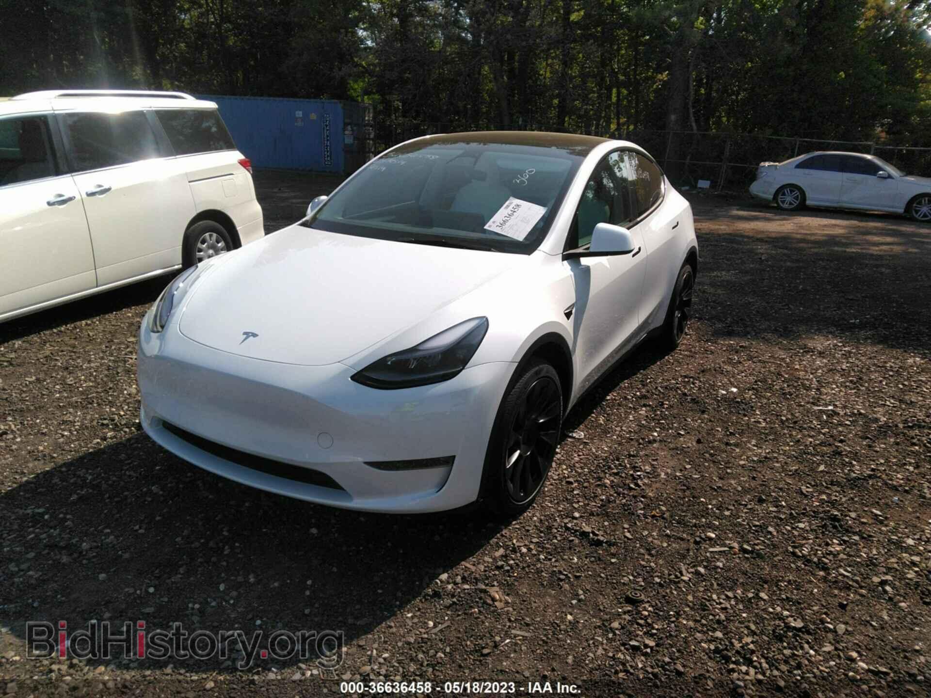2023 TESLA MODEL Y - VIN: 7SAYGDEE7PF748091 - Photo 2