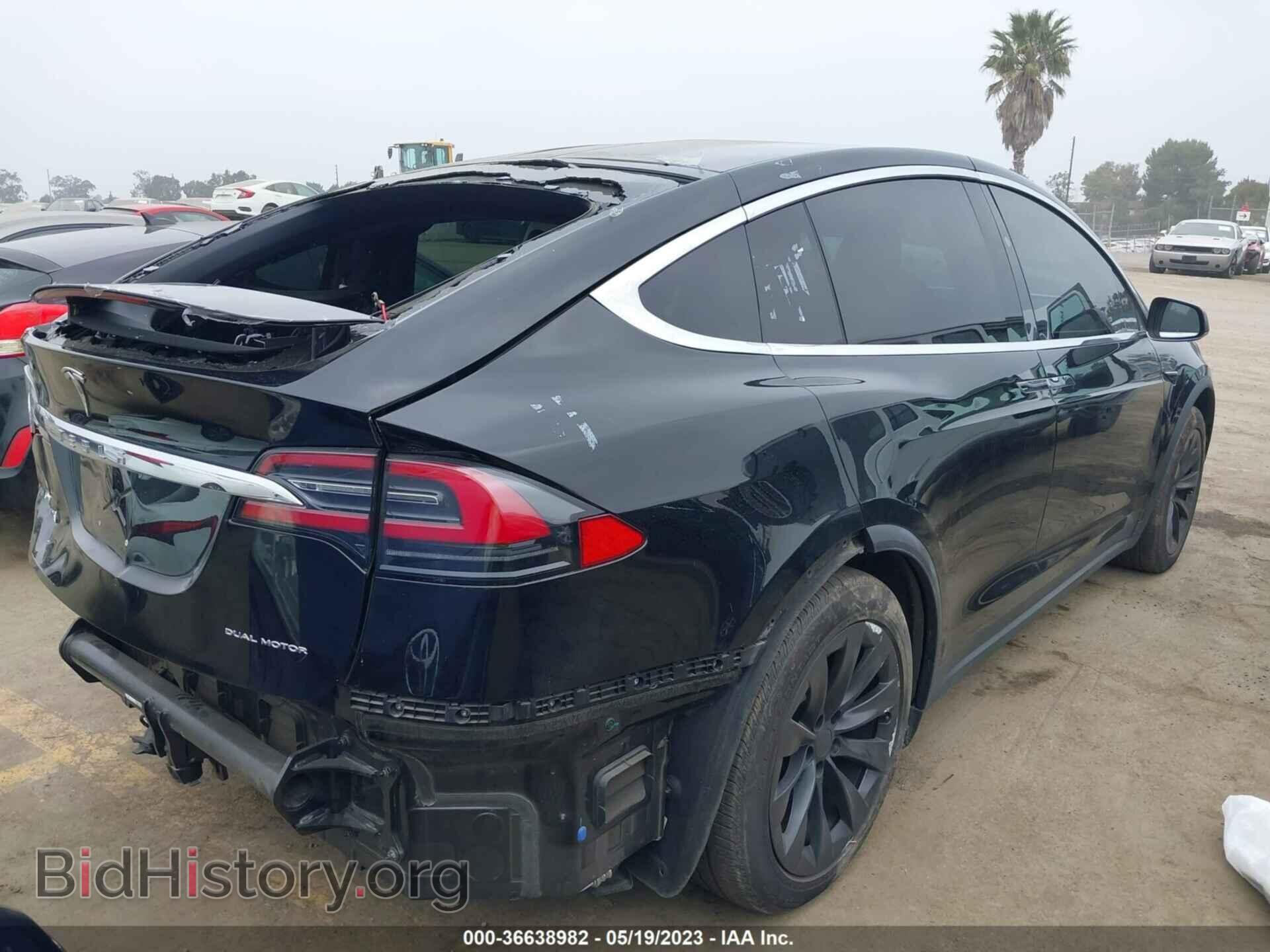 2020 TESLA MODEL X - VIN: 5YJXCBE21LF305945 - Photo 4
