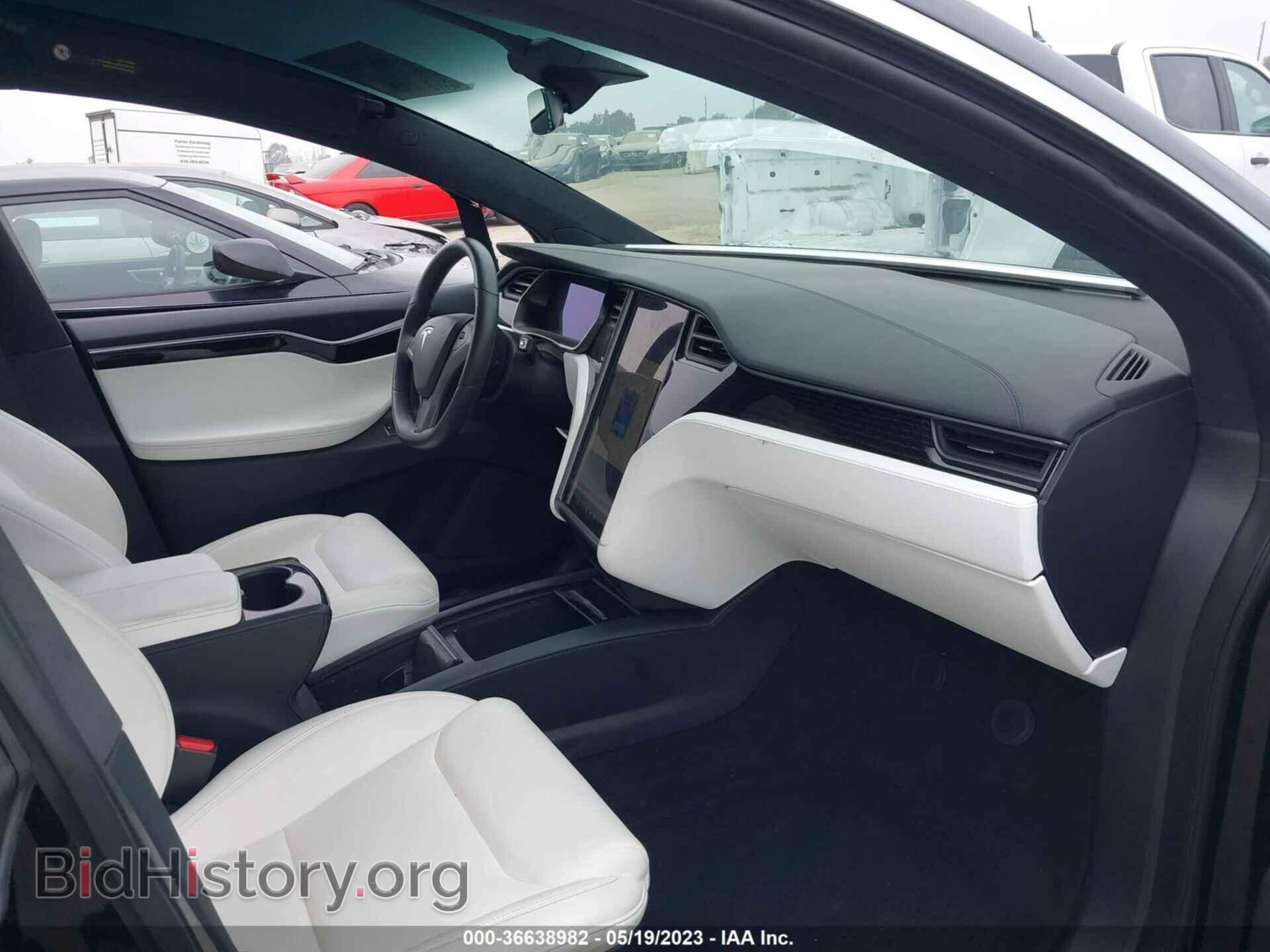 2020 TESLA MODEL X - VIN: 5YJXCBE21LF305945 - Photo 5