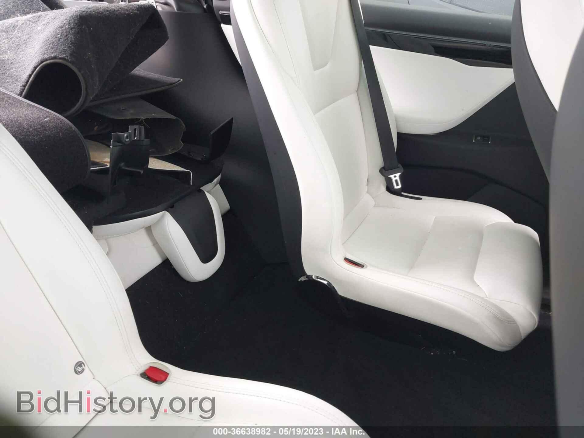 2020 TESLA MODEL X - VIN: 5YJXCBE21LF305945 - Photo 8
