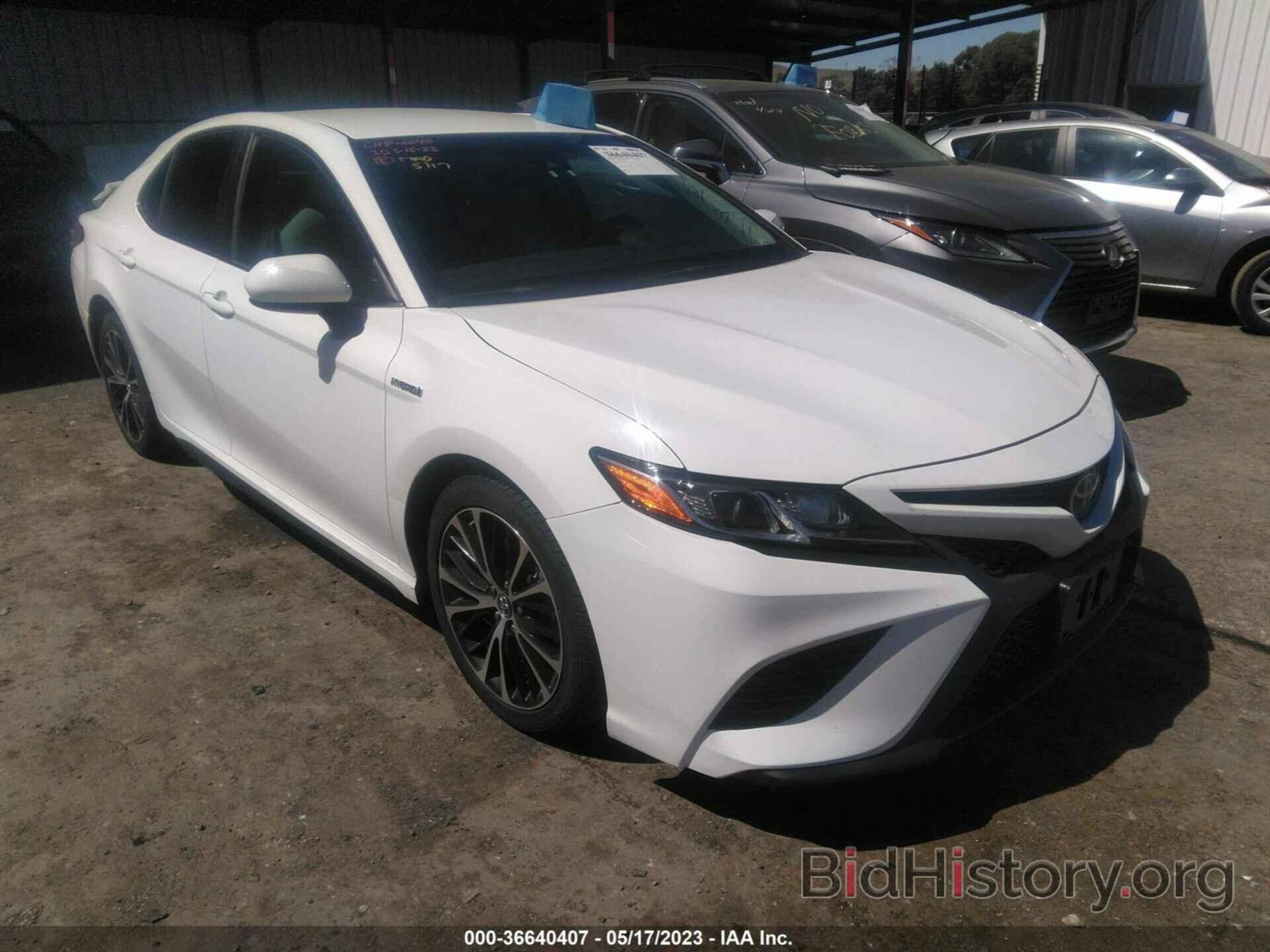 Photo 4T1B21HK1JU502133 - TOYOTA CAMRY 2018