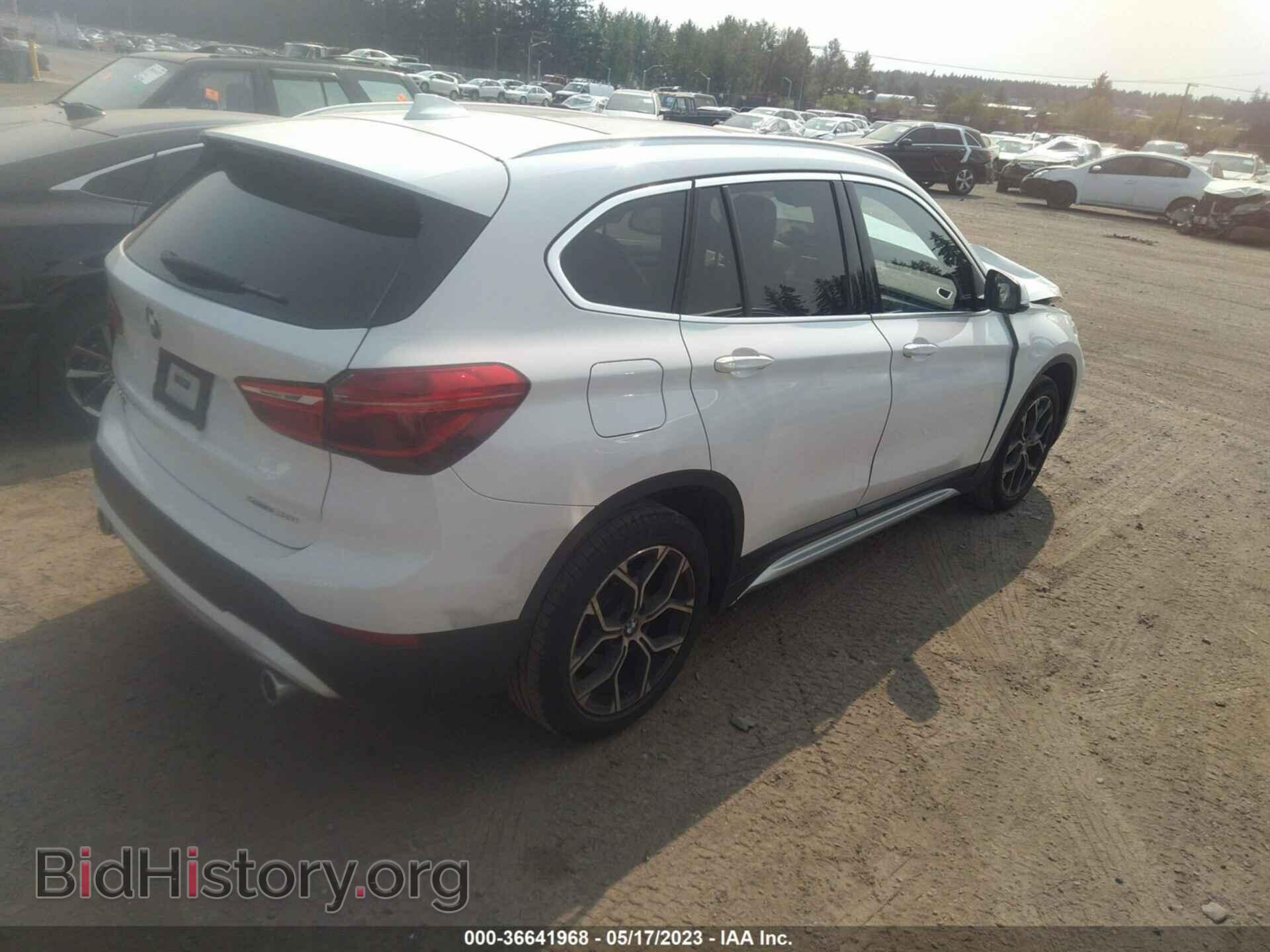 2021 BMW X1 - VIN: WBXJG9C05M5S40401 - Фото 4