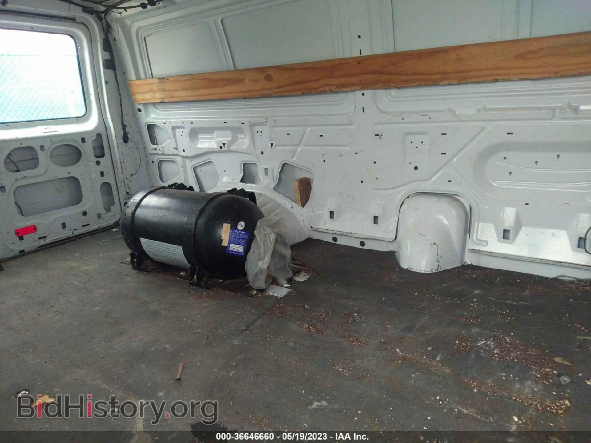 2010 FORD ECONOLINE CARGO VAN - VIN: 1FTNE2EL8ADA09934 - Фото 8