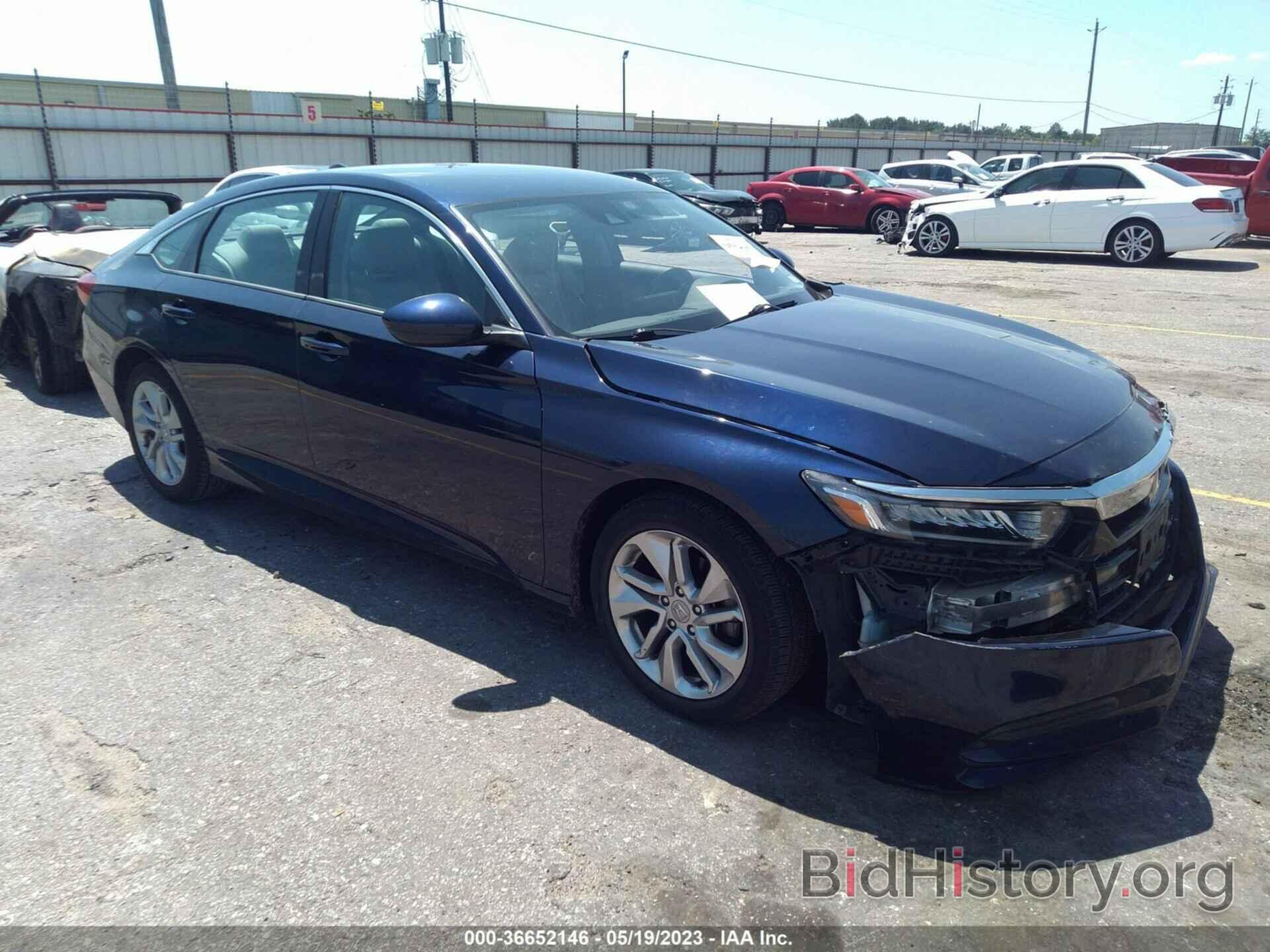 Photo 1HGCV1F10JA190125 - HONDA ACCORD SEDAN 2018