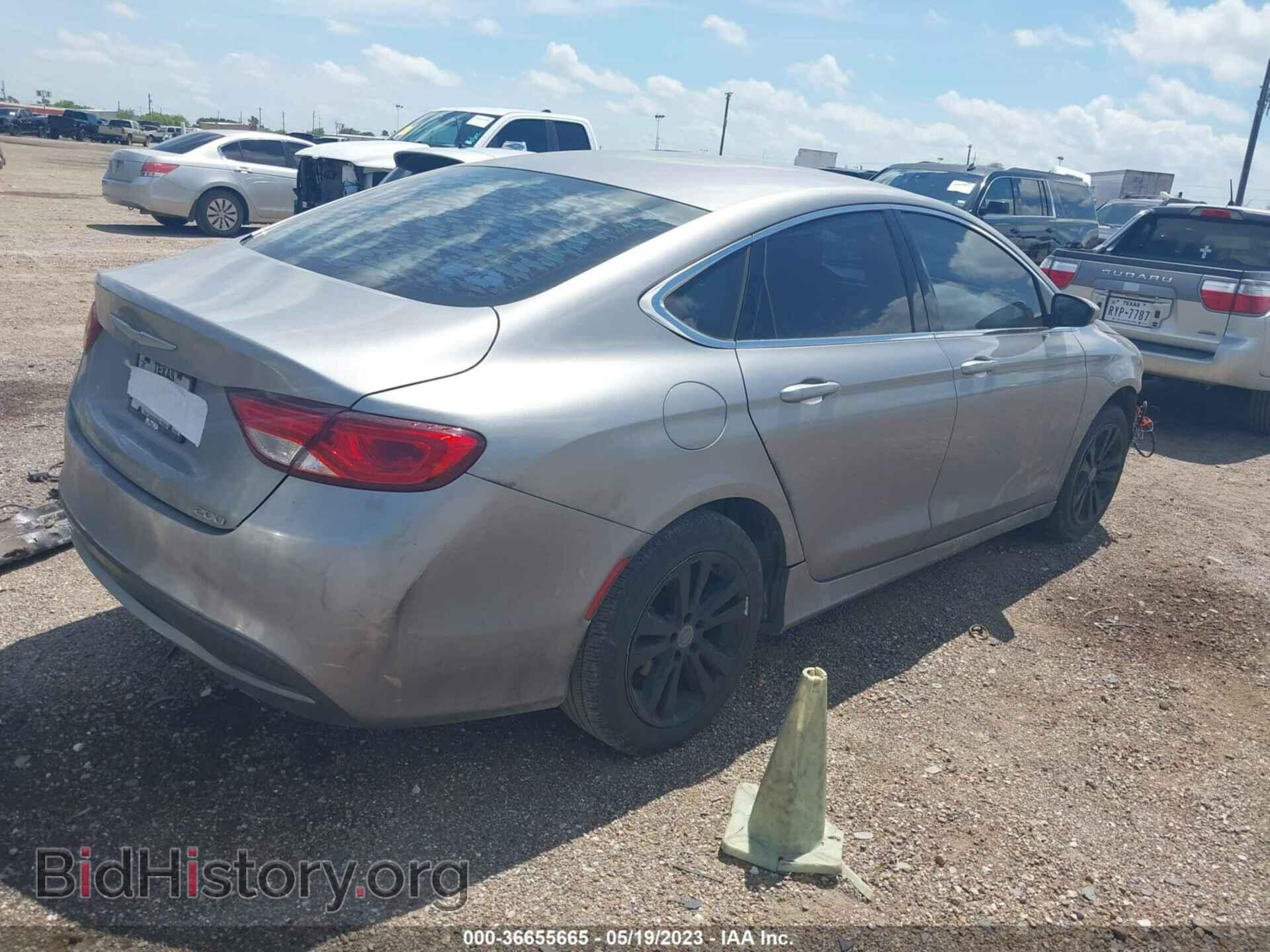 2016 CHRYSLER 200 - VIN: 1C3CCCAB2GN104299 - Фото 4