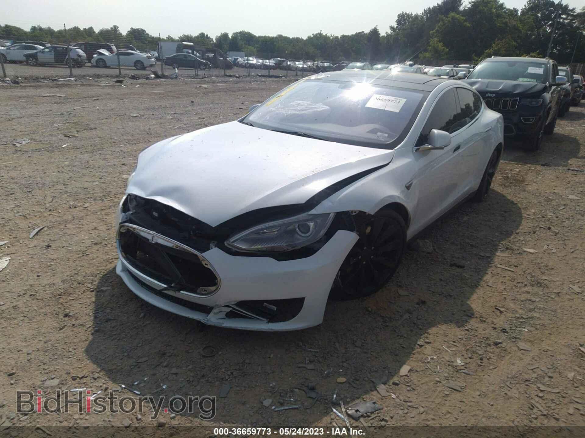 2014 TESLA MODEL S - VIN: 5YJSA1S10EFP32039 - Photo 2