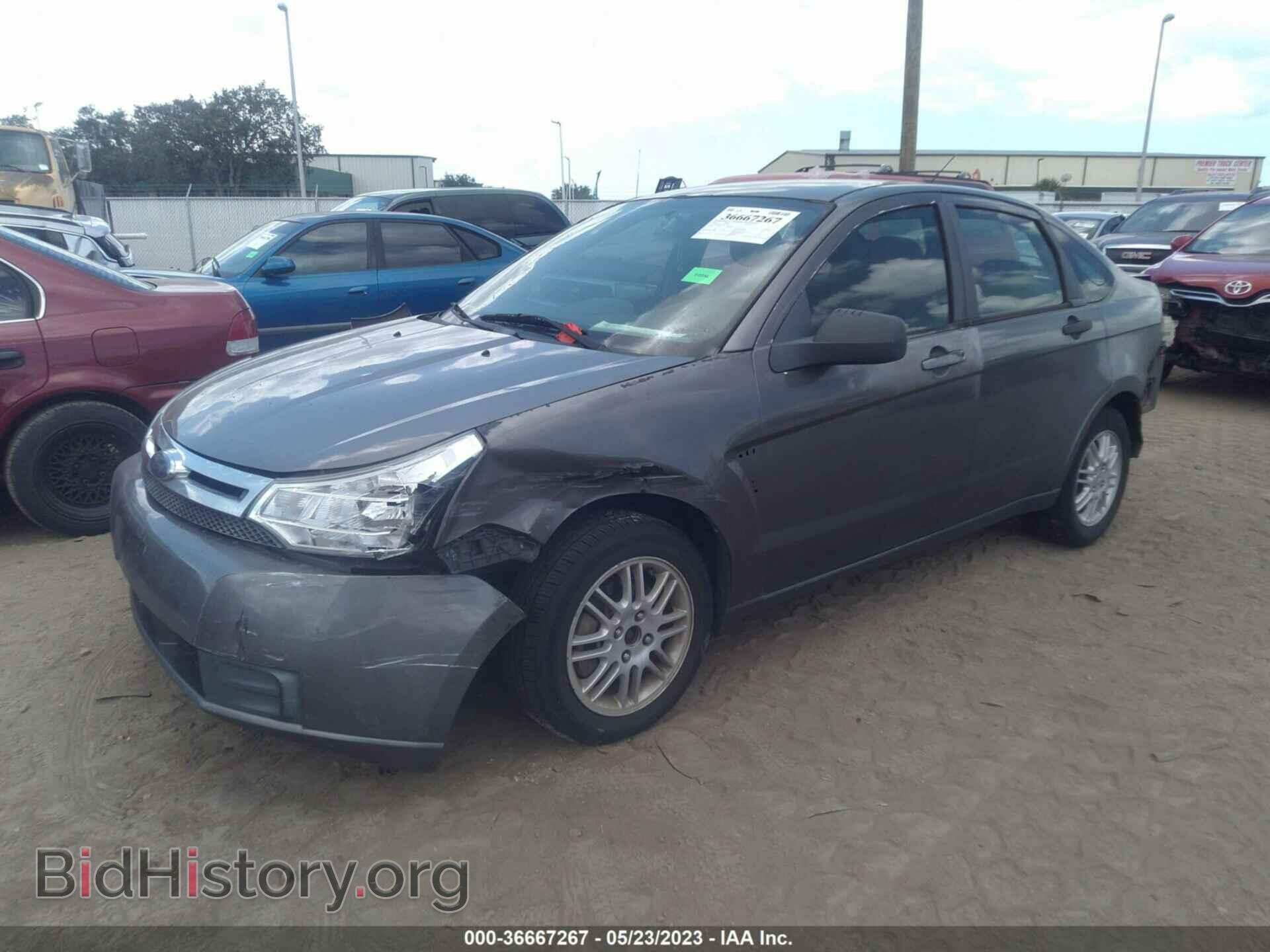 2010 FORD FOCUS - VIN: 1FAHP3FN8AW217836 - Photo 2
