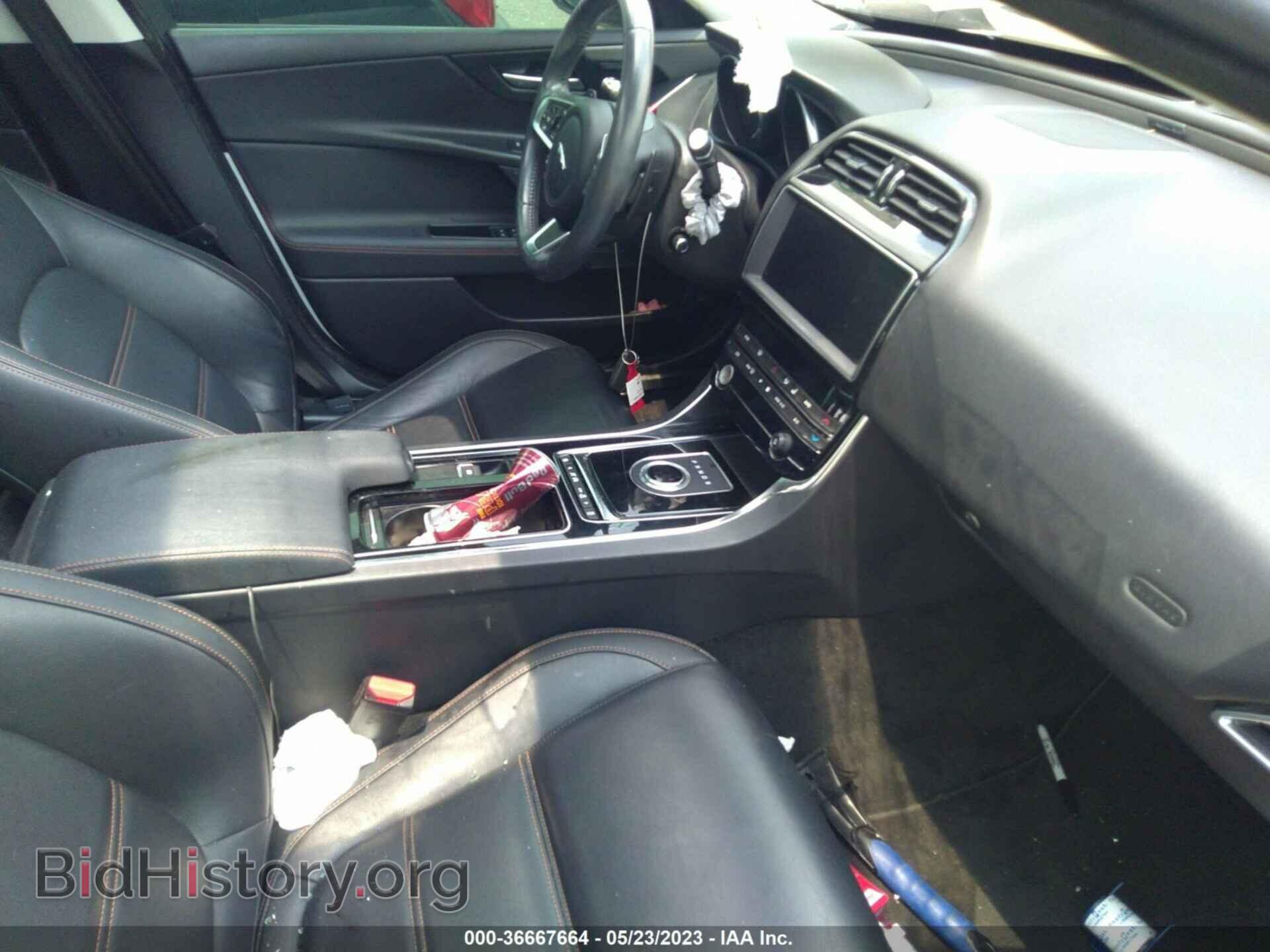 2019 JAGUAR XE - VIN: SAJAE4FX6KCP49101 - Фото 5