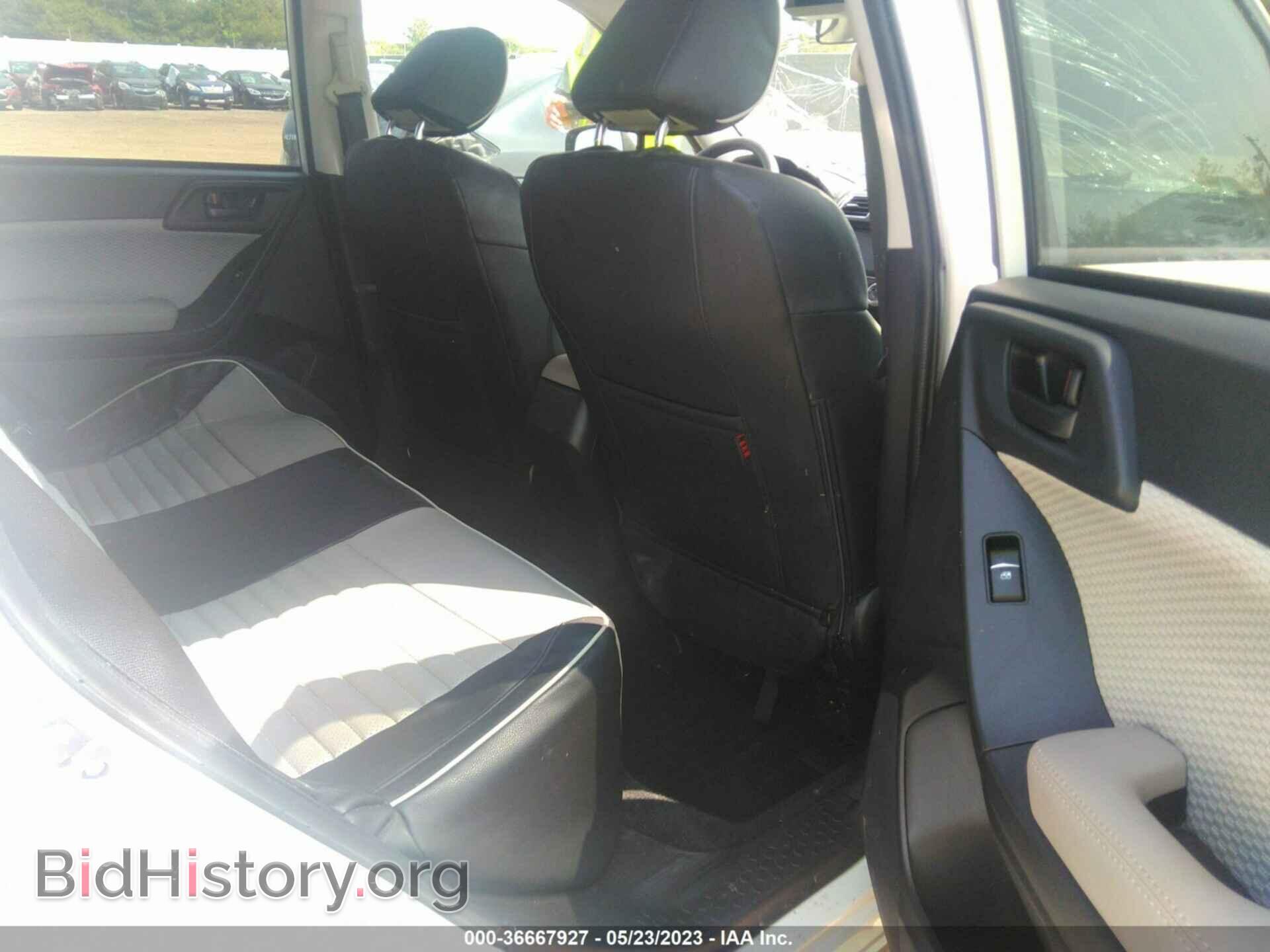 2018 SUBARU FORESTER - VIN: JF2SJAEC4JH618344 - Фото 8