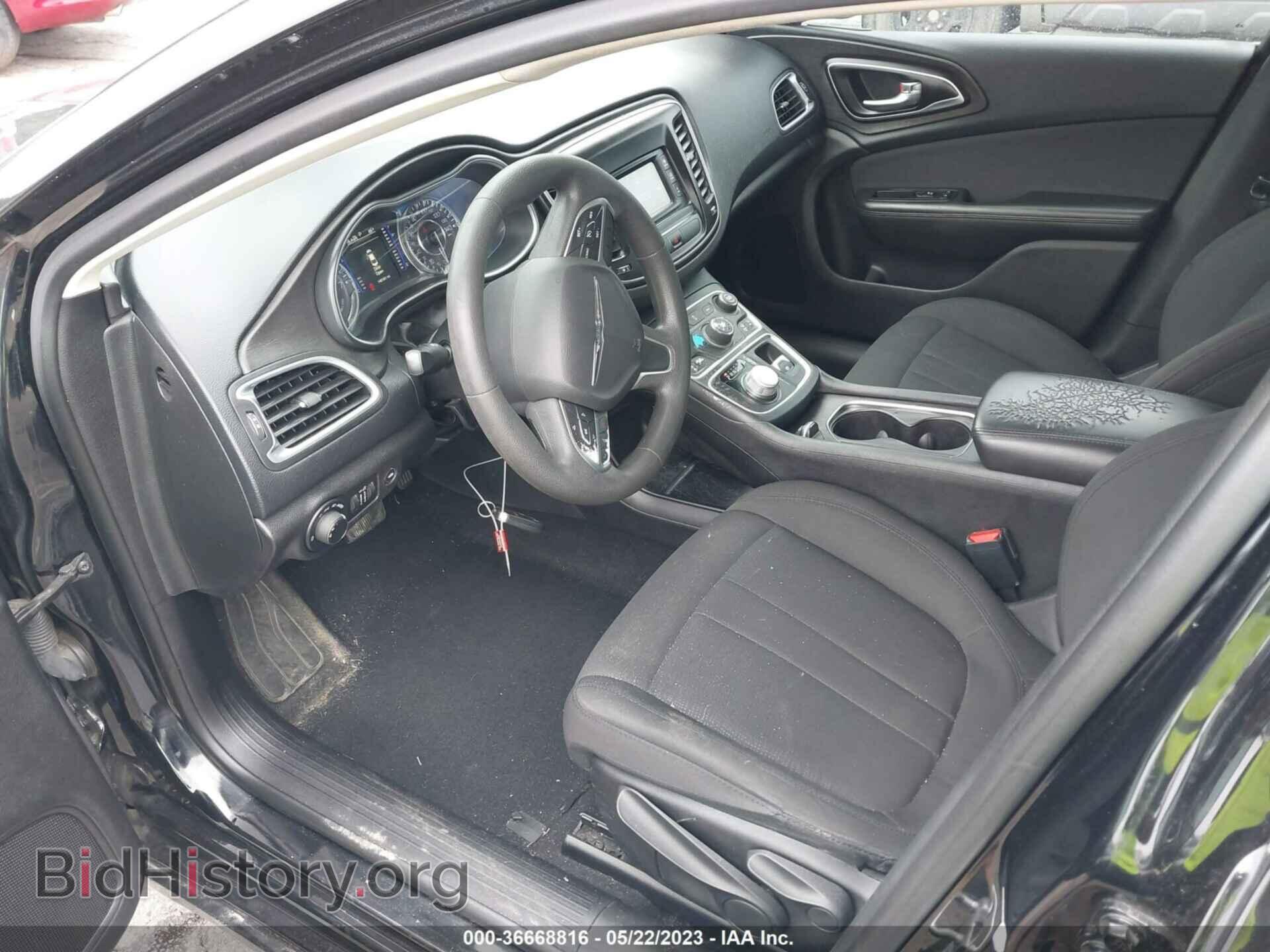 2016 CHRYSLER 200 - VIN: 1C3CCCAB8GN104176 - Фото 5
