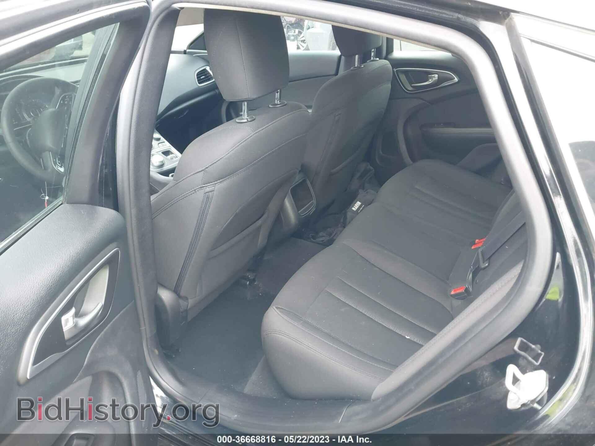 2016 CHRYSLER 200 - VIN: 1C3CCCAB8GN104176 - Фото 8