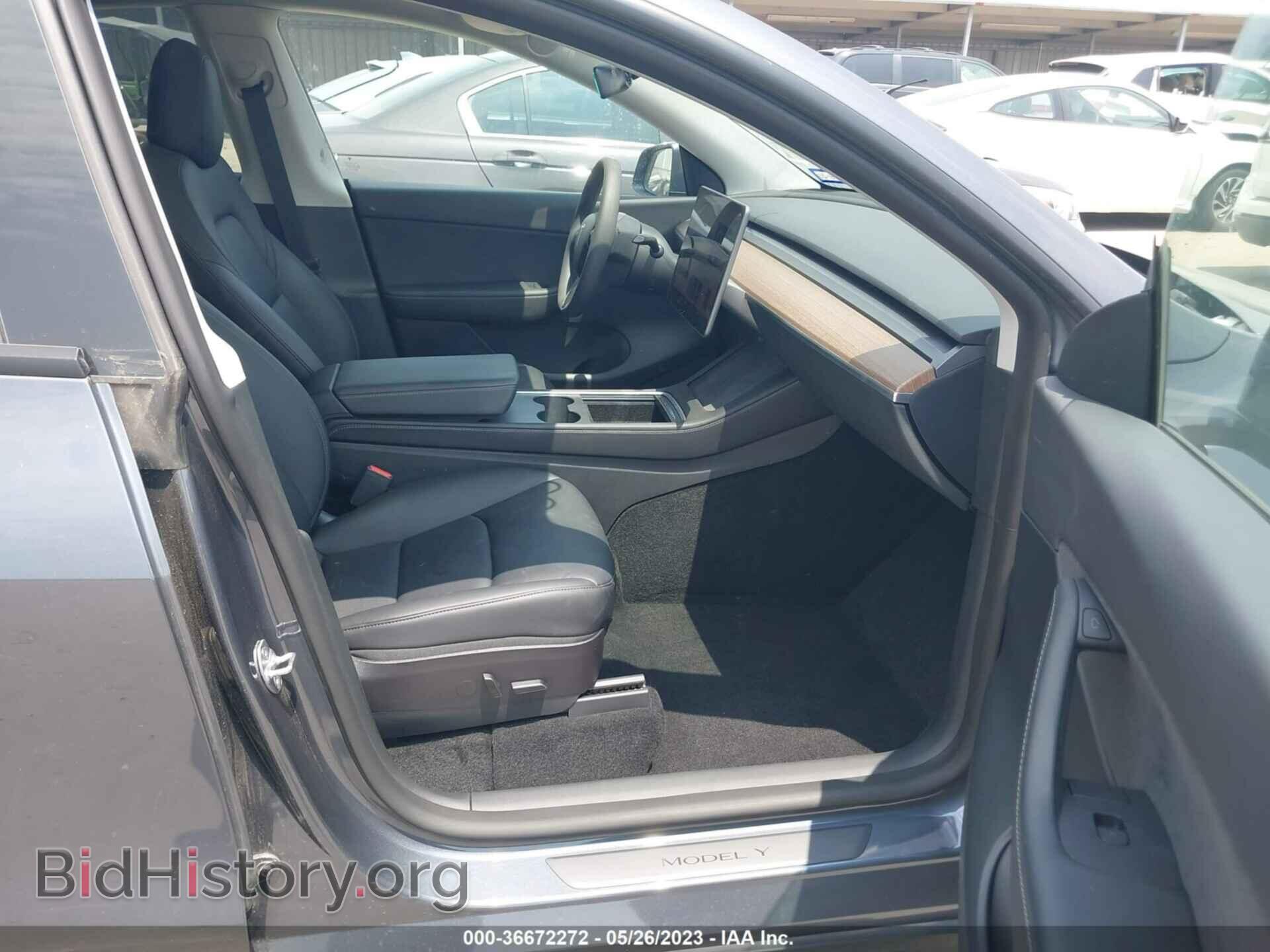 2022 TESLA MODEL Y - VIN: 7SAYGDEF9NF454598 - Photo 5