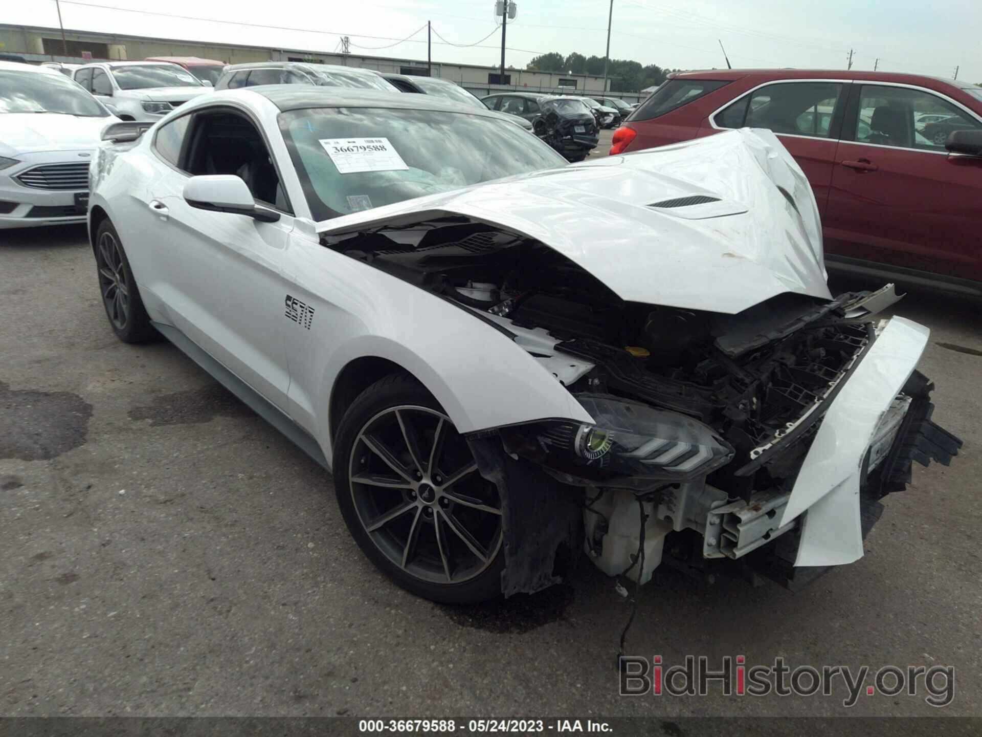 Photo 1FA6P8TH0J5159486 - FORD MUSTANG 2018