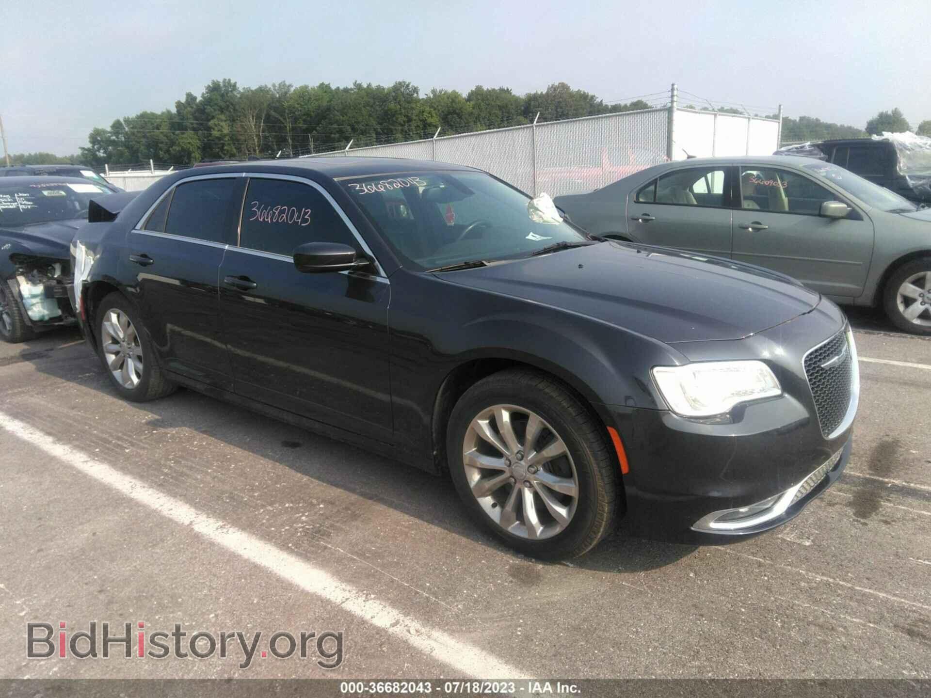 Фотография 2C3CCARG0GH296514 - CHRYSLER 300 2016
