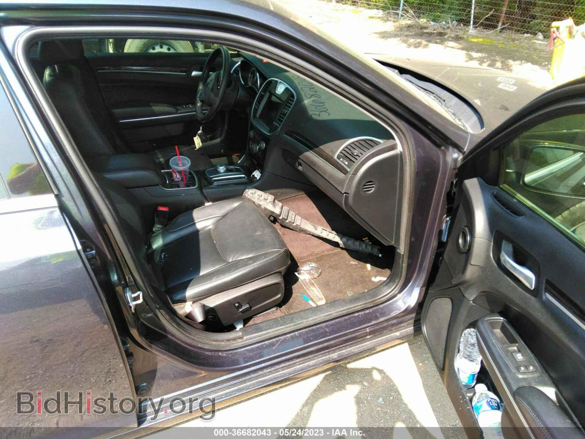 2016 CHRYSLER 300 - VIN: 2C3CCARG0GH296514 - Фото 5