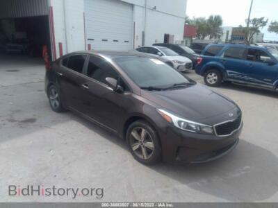 2018 Kia FORTE LX, dark brown — VIN 3KPFL4A78JE199196, IAAI