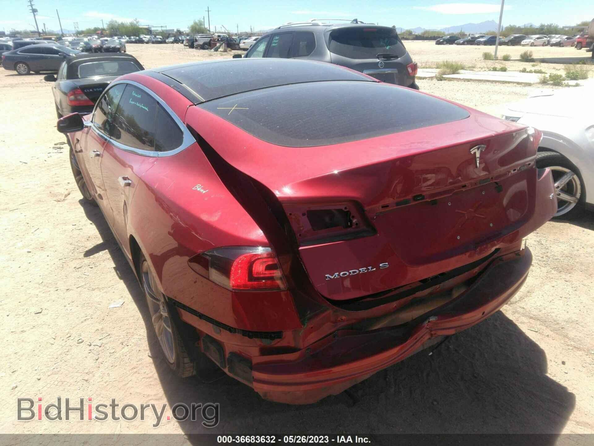 2014 TESLA MODEL S - VIN: 5YJSA1H10EFP42707 - Фото 3