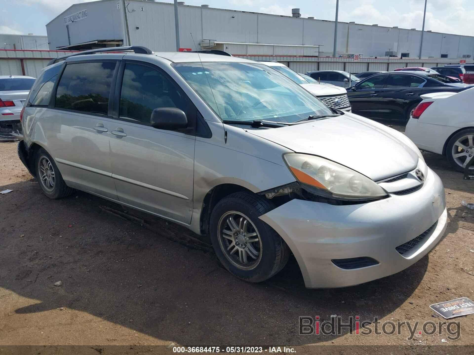 Photo 5TDZK23C88S141359 - TOYOTA SIENNA 2008