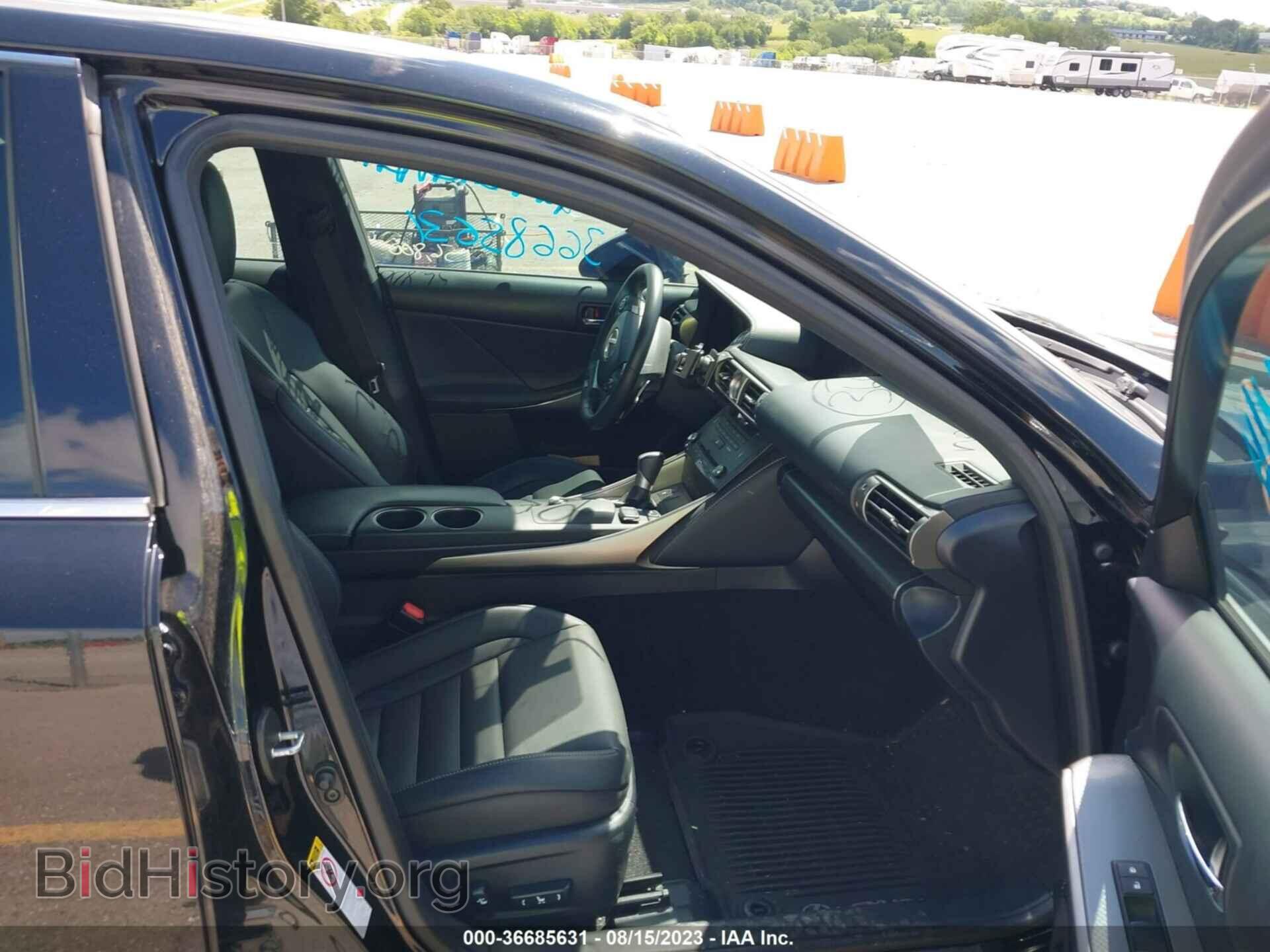 2015 LEXUS IS 350 - VIN: JTHCE1D23F5005817 - Photo 5