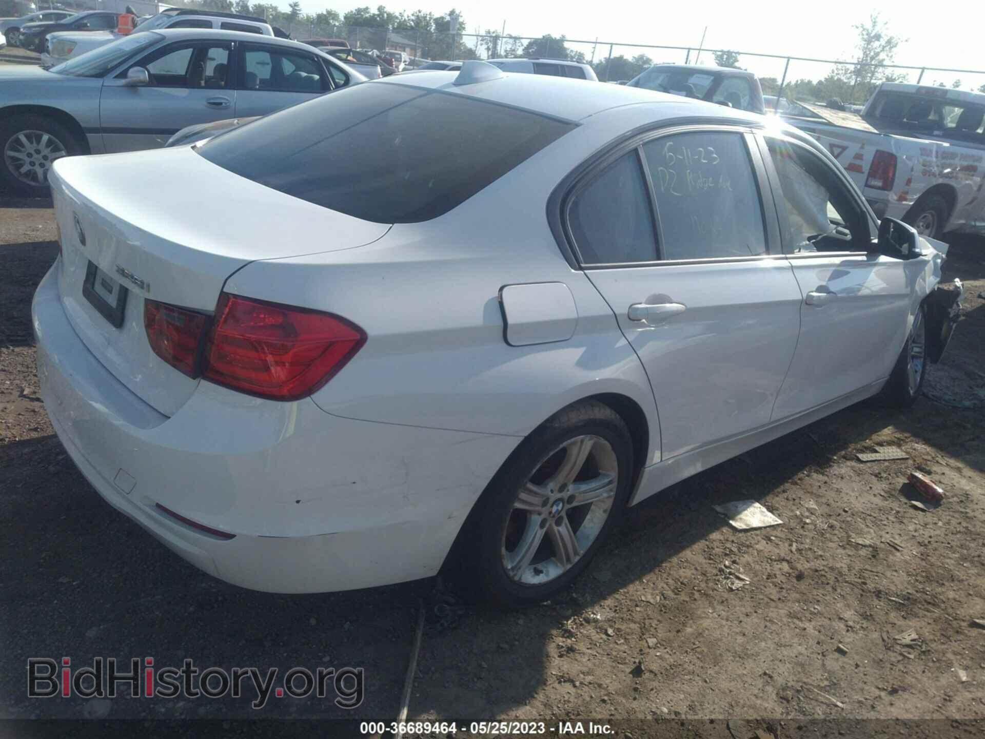 2013 BMW 3 SERIES - VIN: WBA3C1C56DF438331 - Фото 4