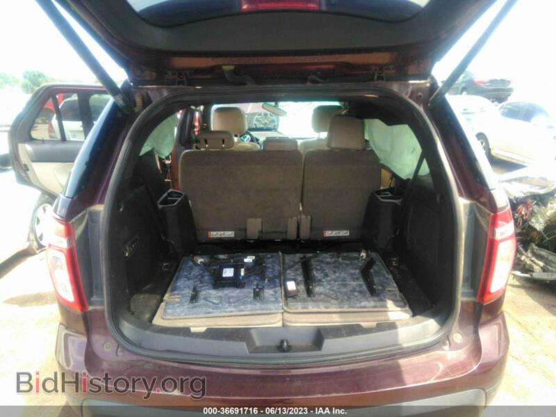 2011 Ford EXPLORER (VIN 1FMHK8F87BGA24908) — photo 8 of 17