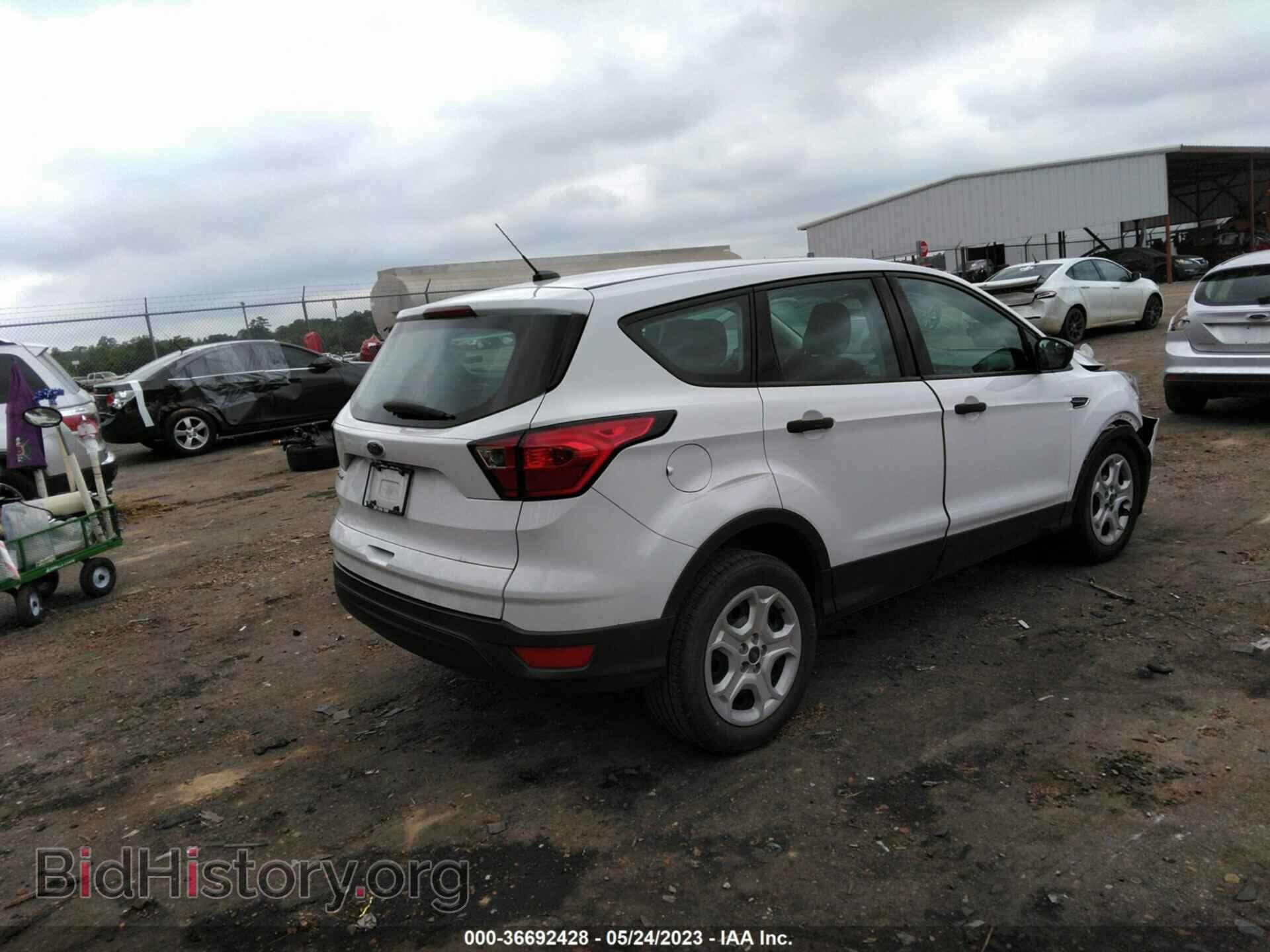 2019 FORD ESCAPE - VIN: 1FMCU0F78KUC20130 - Фото 4
