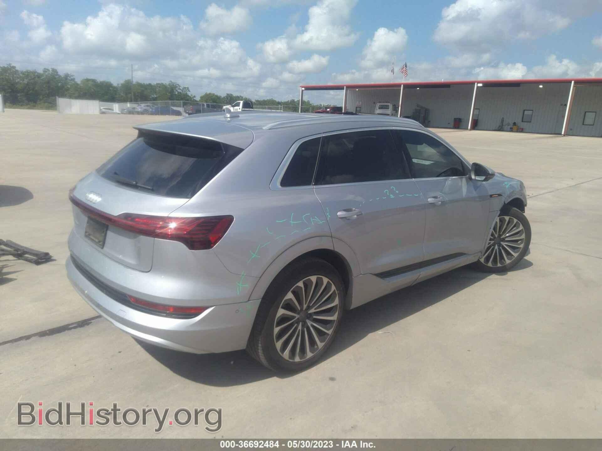 2019 AUDI E-TRON - VIN: WA1VAAGE9KB024406 - Фото 4