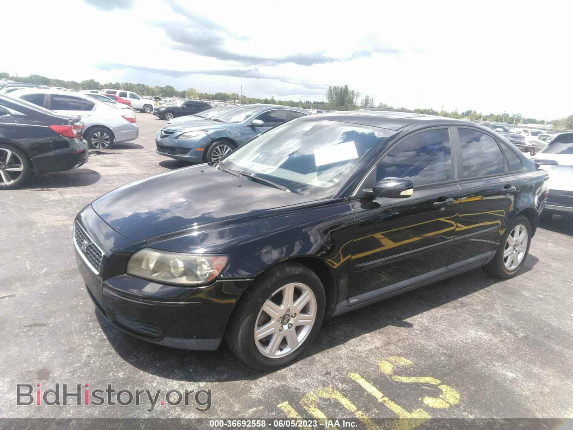 2006 VOLVO S40 - VIN: YV1MS382762161777 - Фото 2