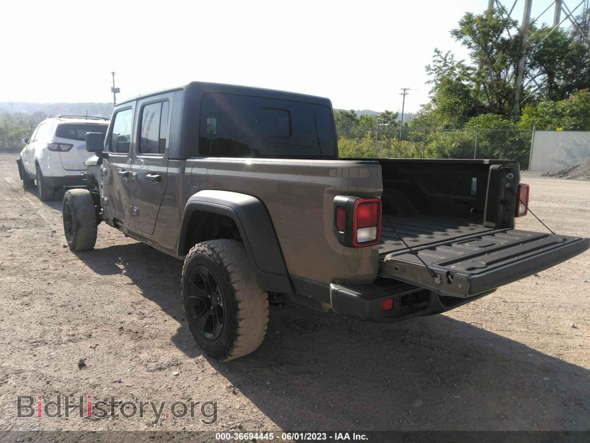 2020 JEEP GLADIATOR - VIN: 1C6HJTAGXLL213061 - Фото 3