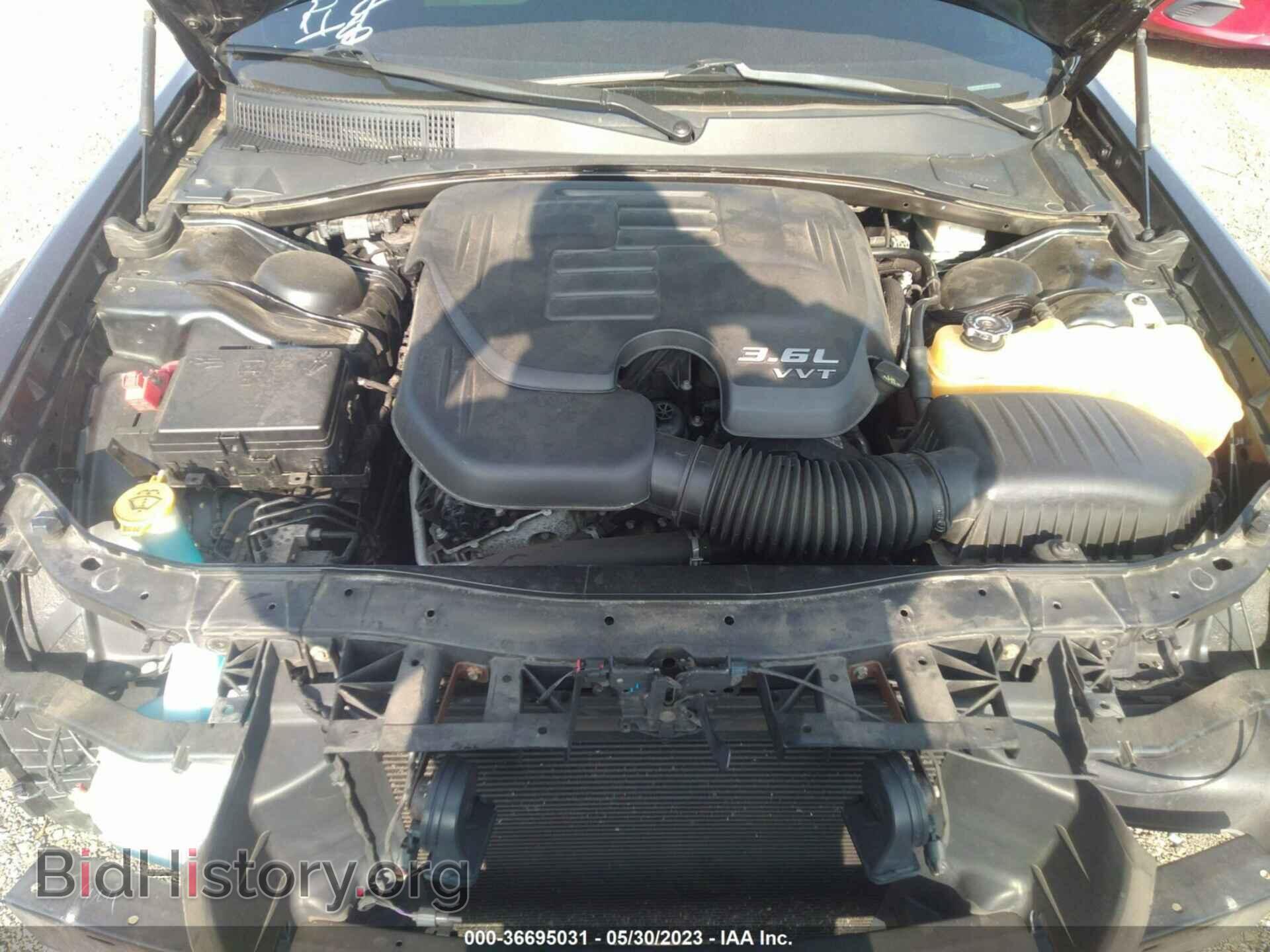 2018 CHRYSLER 300 - VIN: 2C3CCAGG7JH175053 - Фото 10