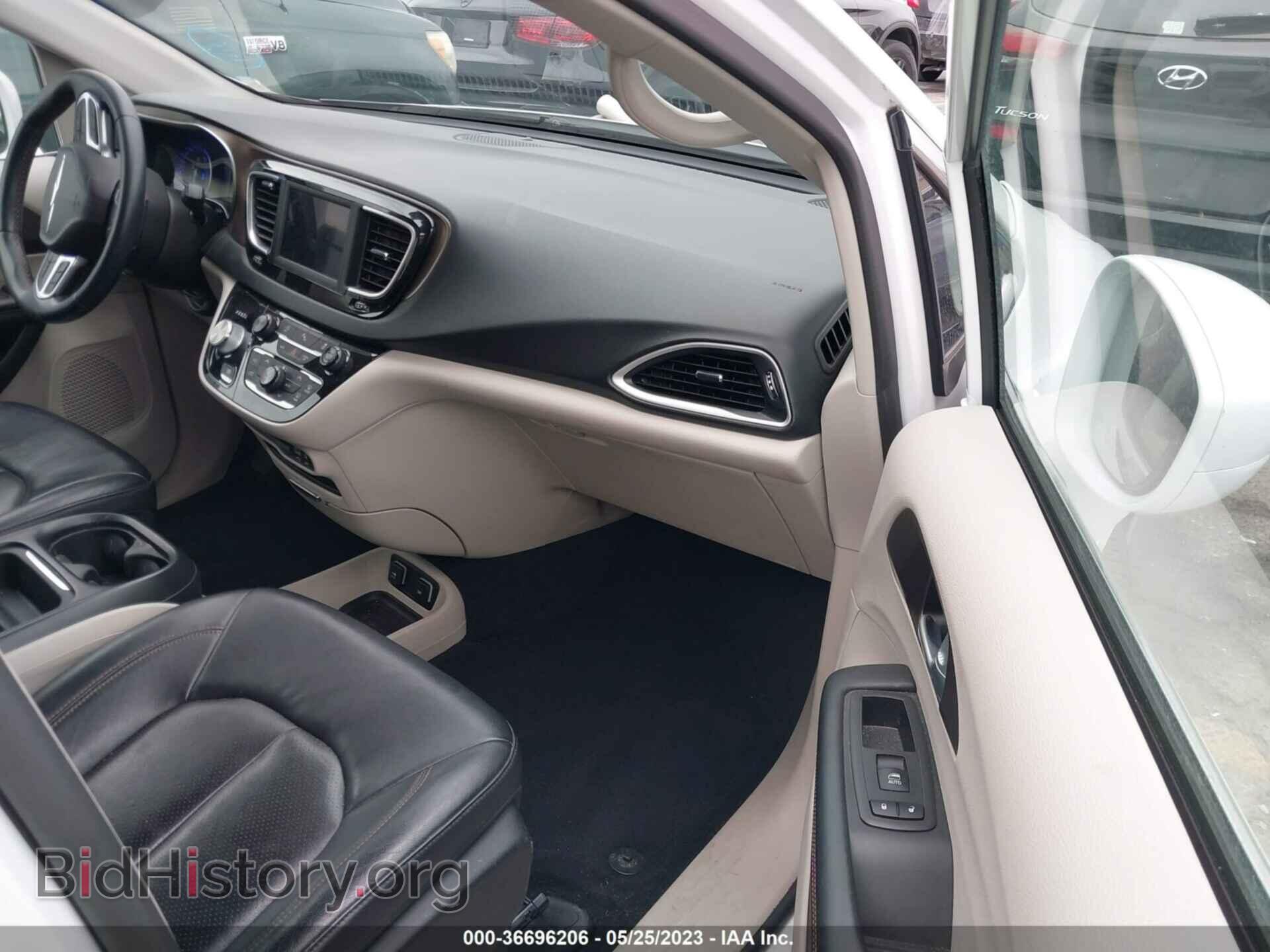 2018 CHRYSLER PACIFICA - VIN: 2C4RC1BG3JR142882 - Фото 5