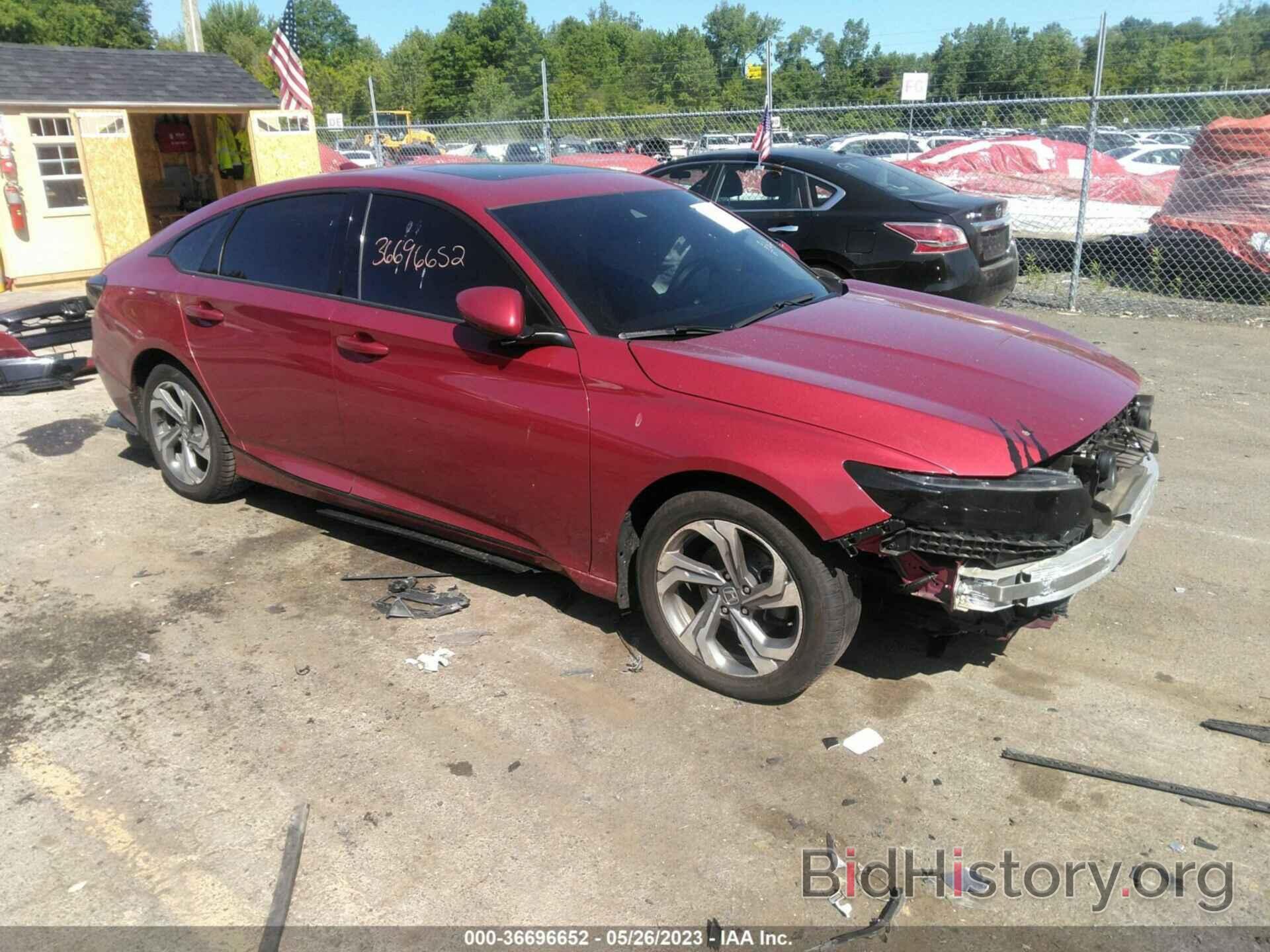 Photo 1HGCV1F50JA049980 - HONDA ACCORD SEDAN 2018