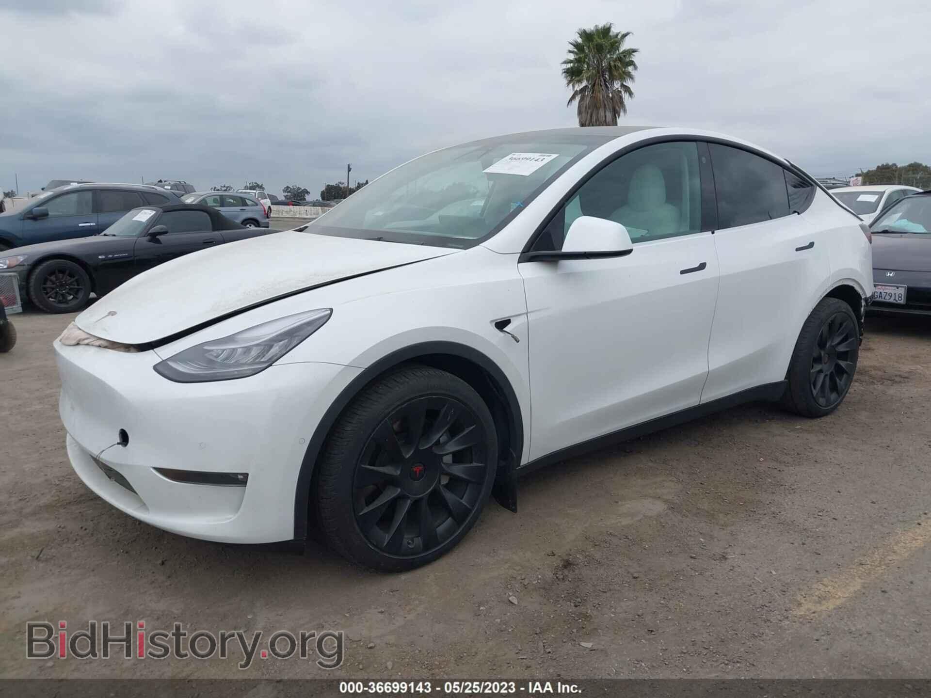 2021 TESLA MODEL Y - VIN: 5YJYGAEE0MF158192 - Фото 2