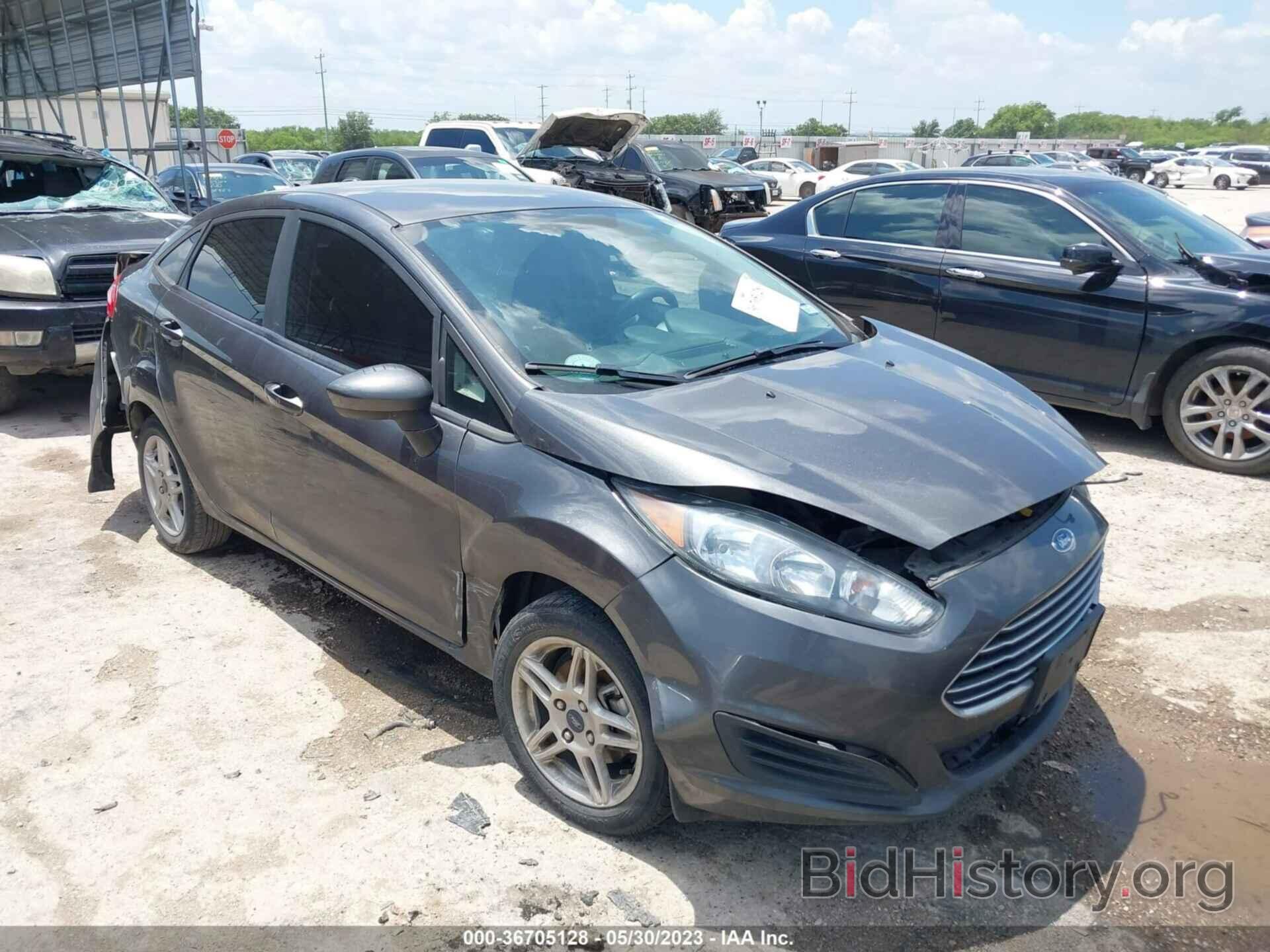 Photo 3FADP4BJ6KM165583 - FORD FIESTA 2019