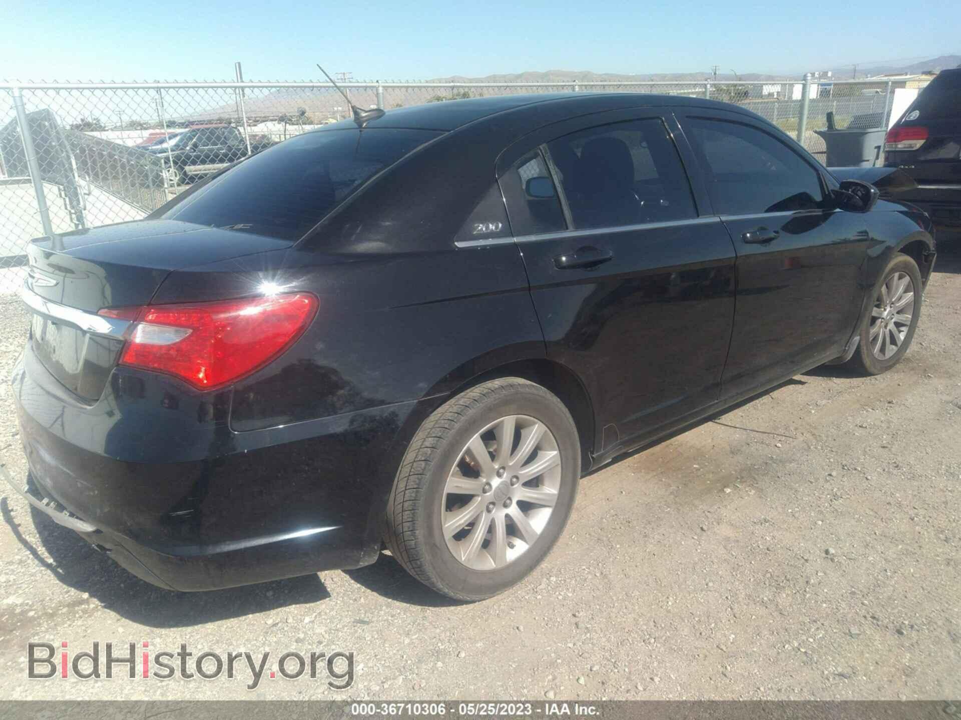 2014 CHRYSLER 200 - VIN: 1C3CCBBB2EN128527 - Фото 4