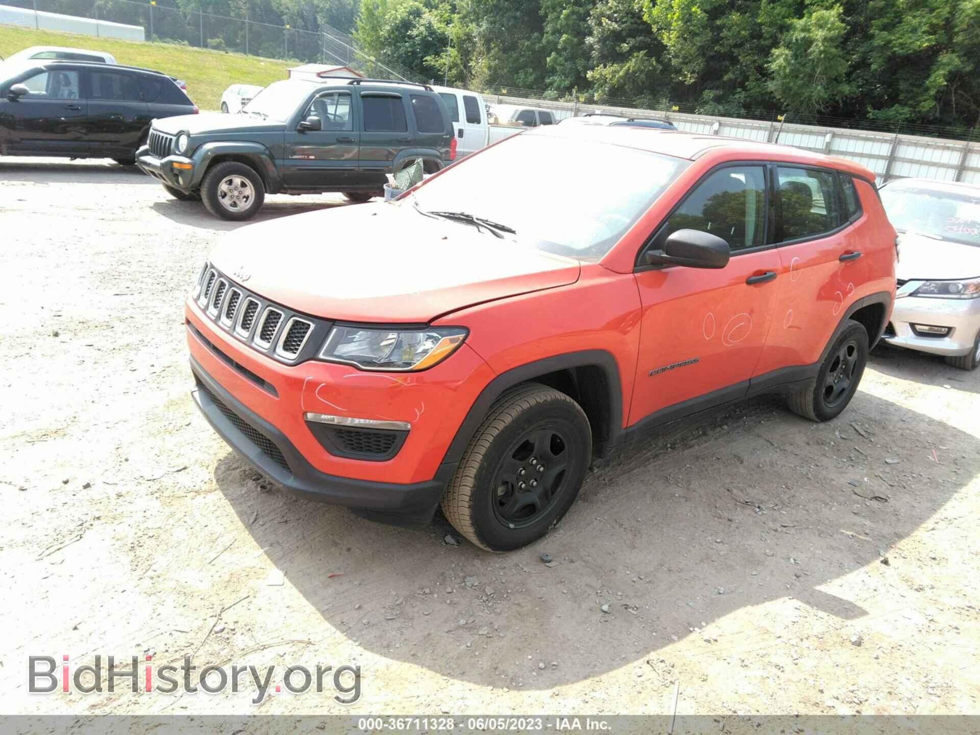 2019 JEEP COMPASS - VIN: 3C4NJDAB3KT682940 - Фото 2