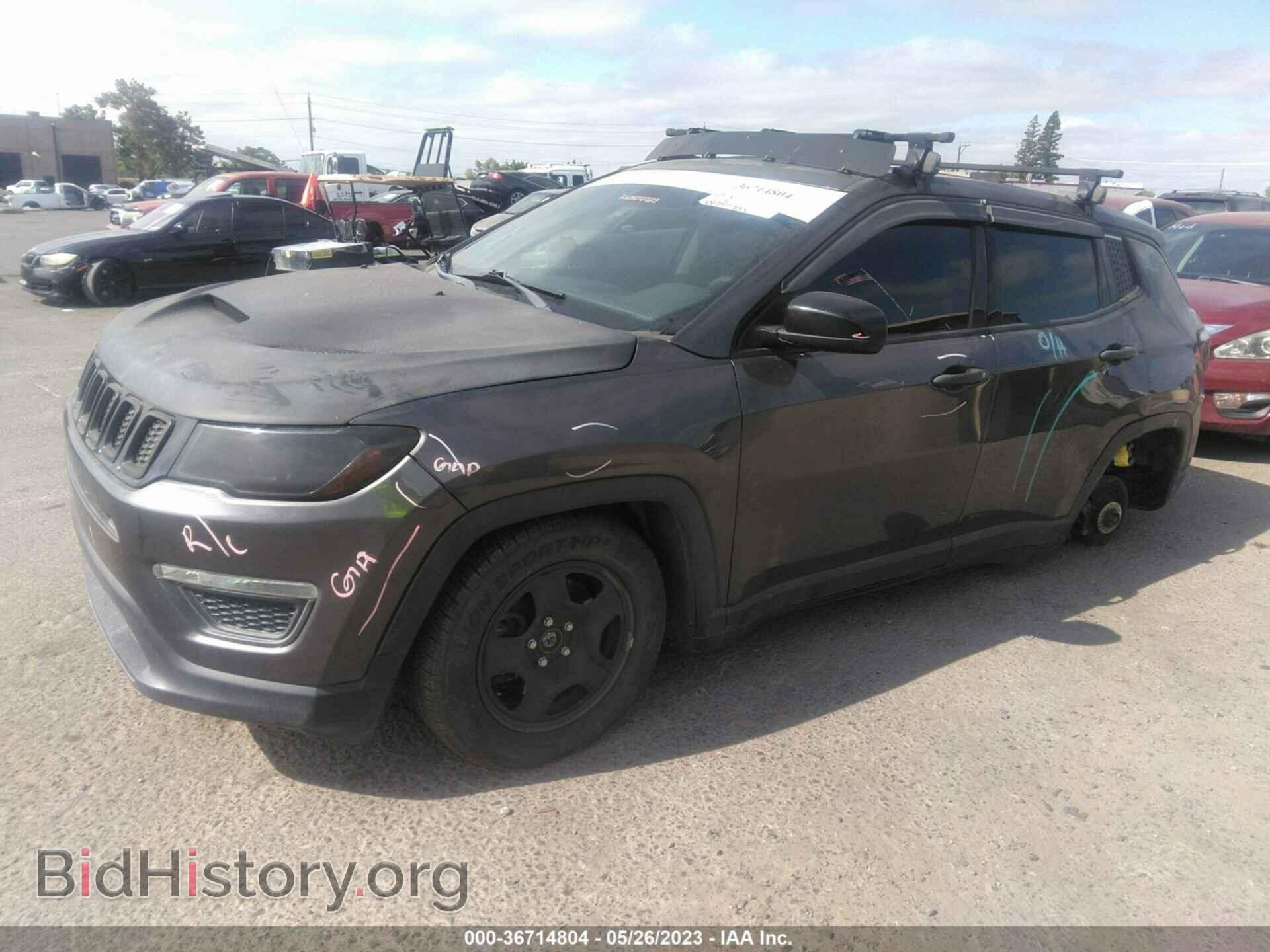 2018 JEEP COMPASS - VIN: 3C4NJDAB9JT245524 - Фото 2