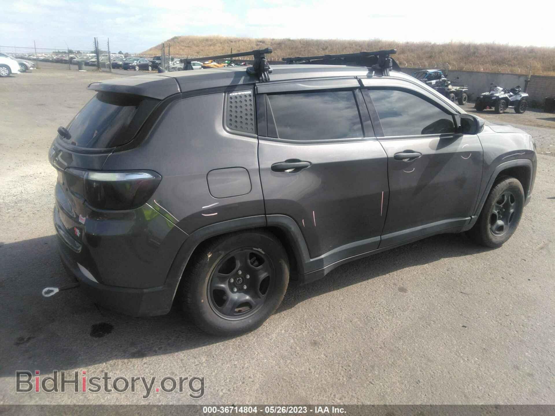 2018 JEEP COMPASS - VIN: 3C4NJDAB9JT245524 - Фото 4