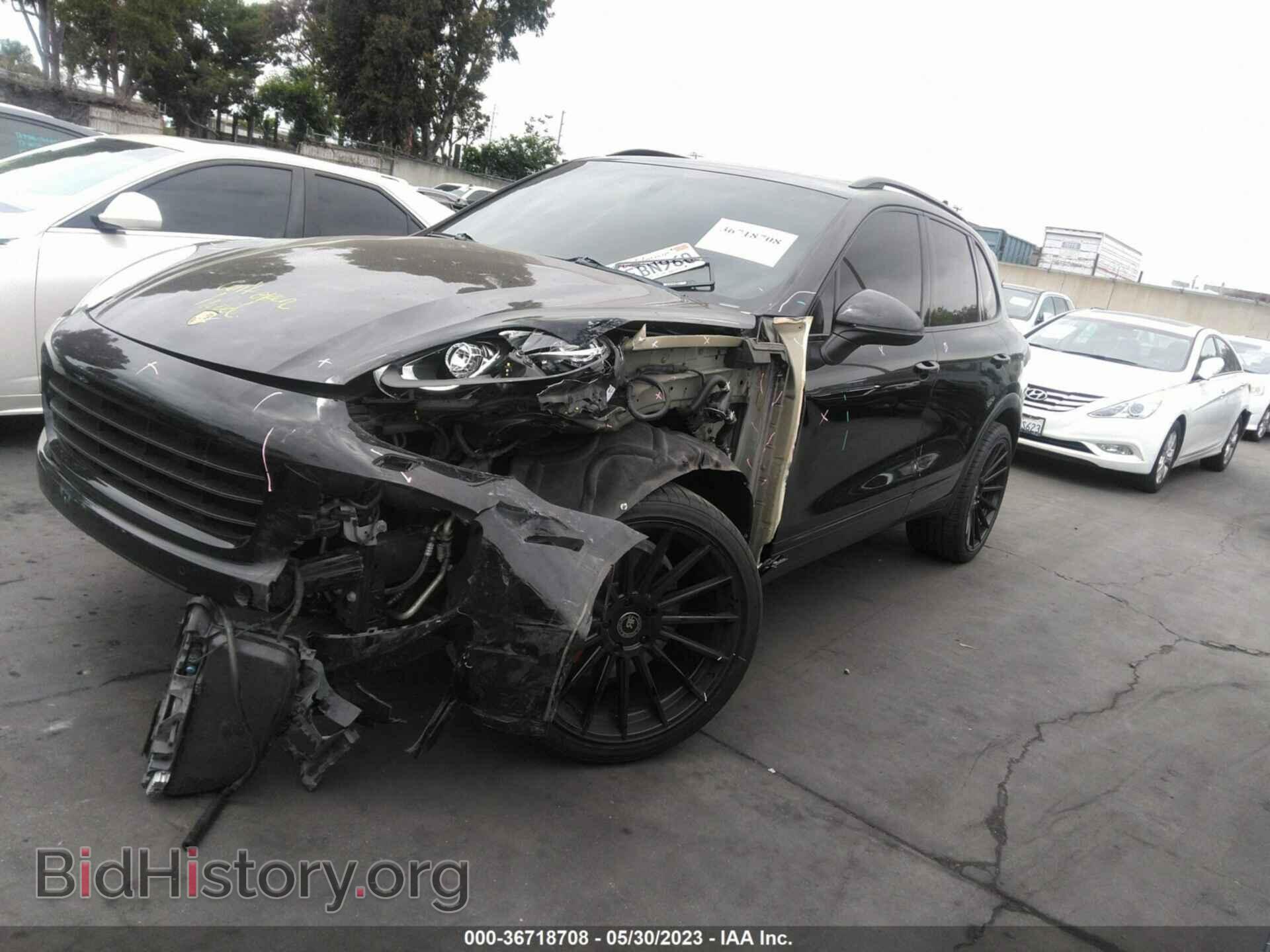 2018 PORSCHE CAYENNE - VIN: WP1AA2A26JKA05771 - Фото 2