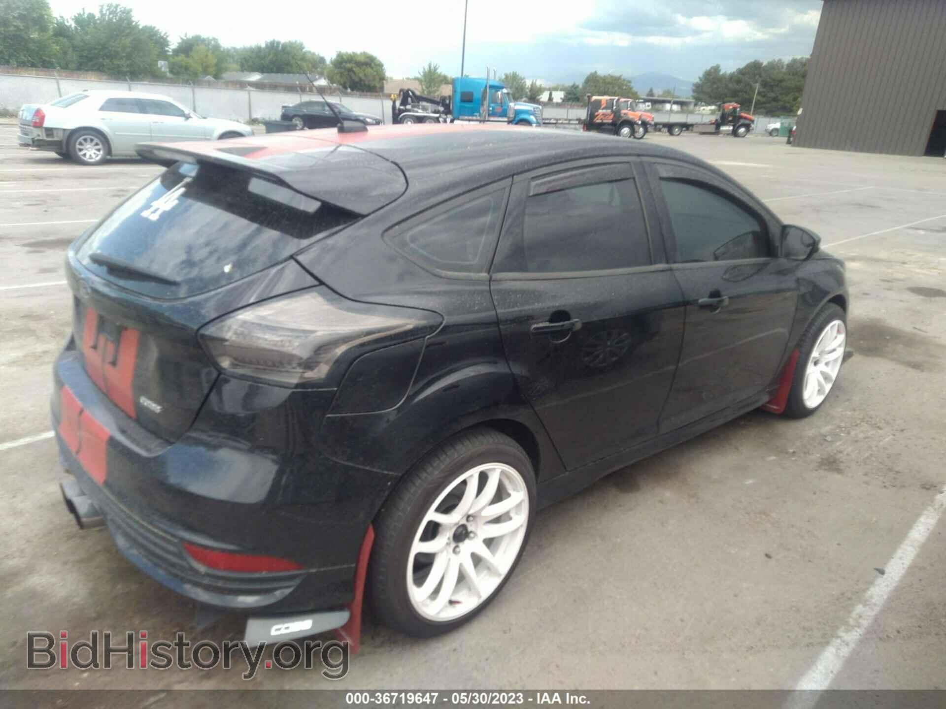 2018 FORD FOCUS - VIN: 1FADP3L9XJL211902 - Фото 4